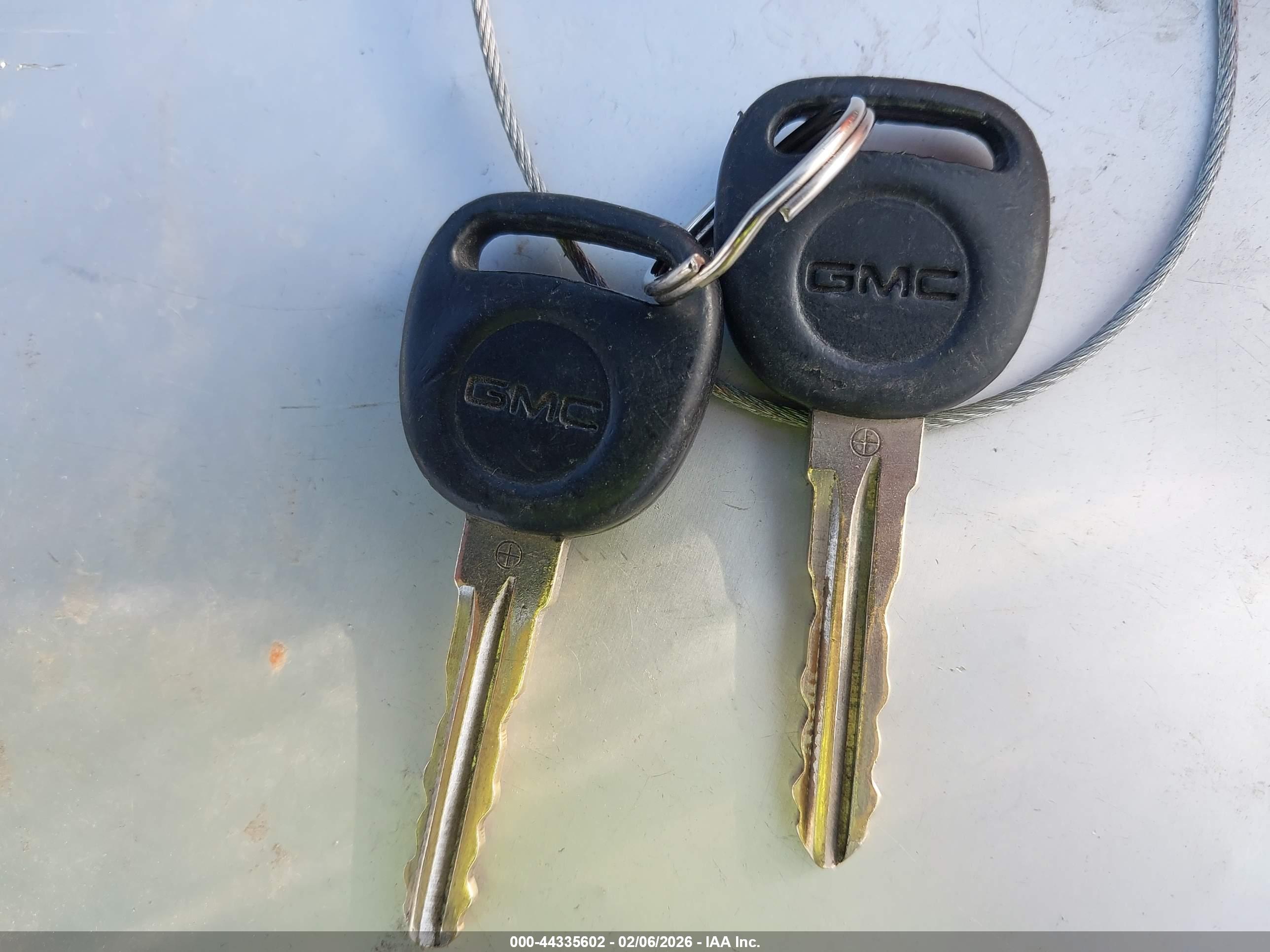 GMC SAVANA image 11