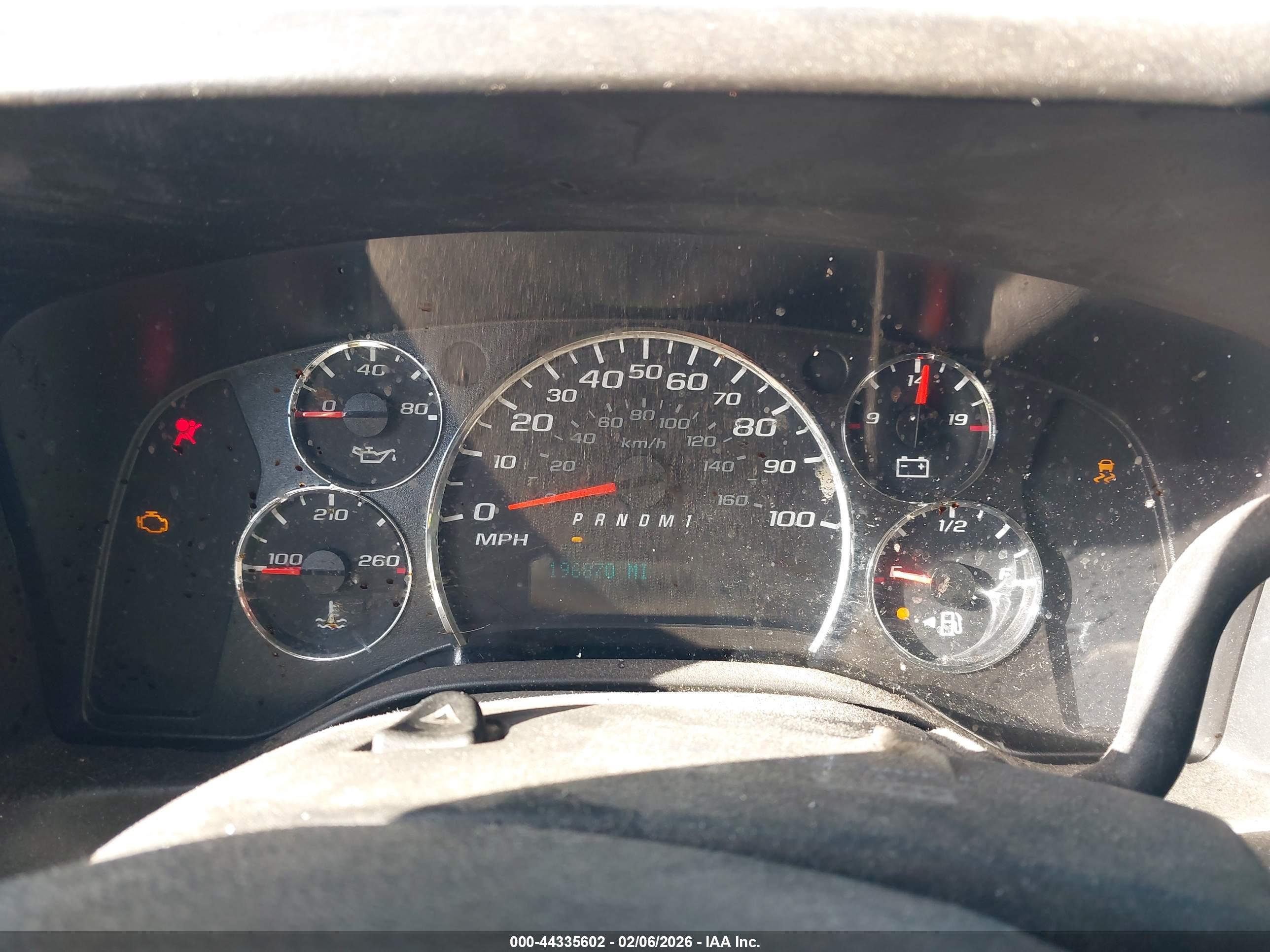 GMC SAVANA image 7