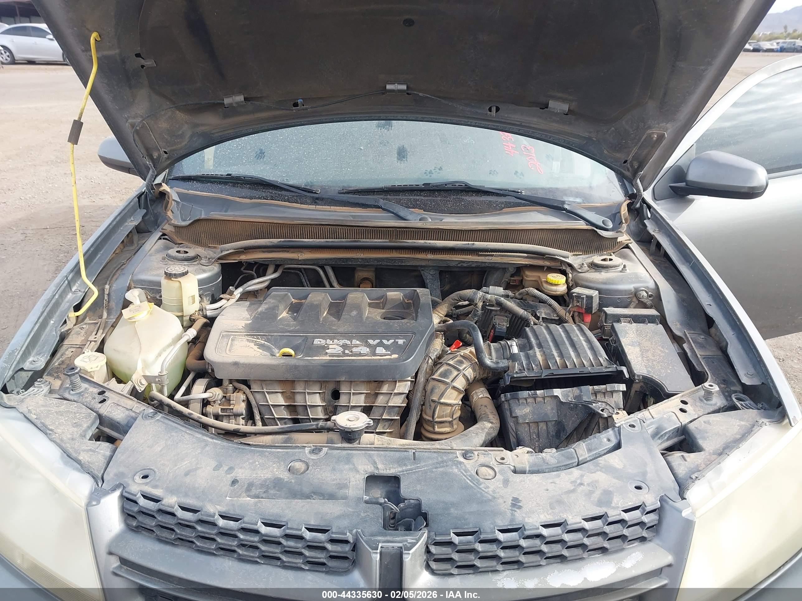 DODGE AVENGER image 10