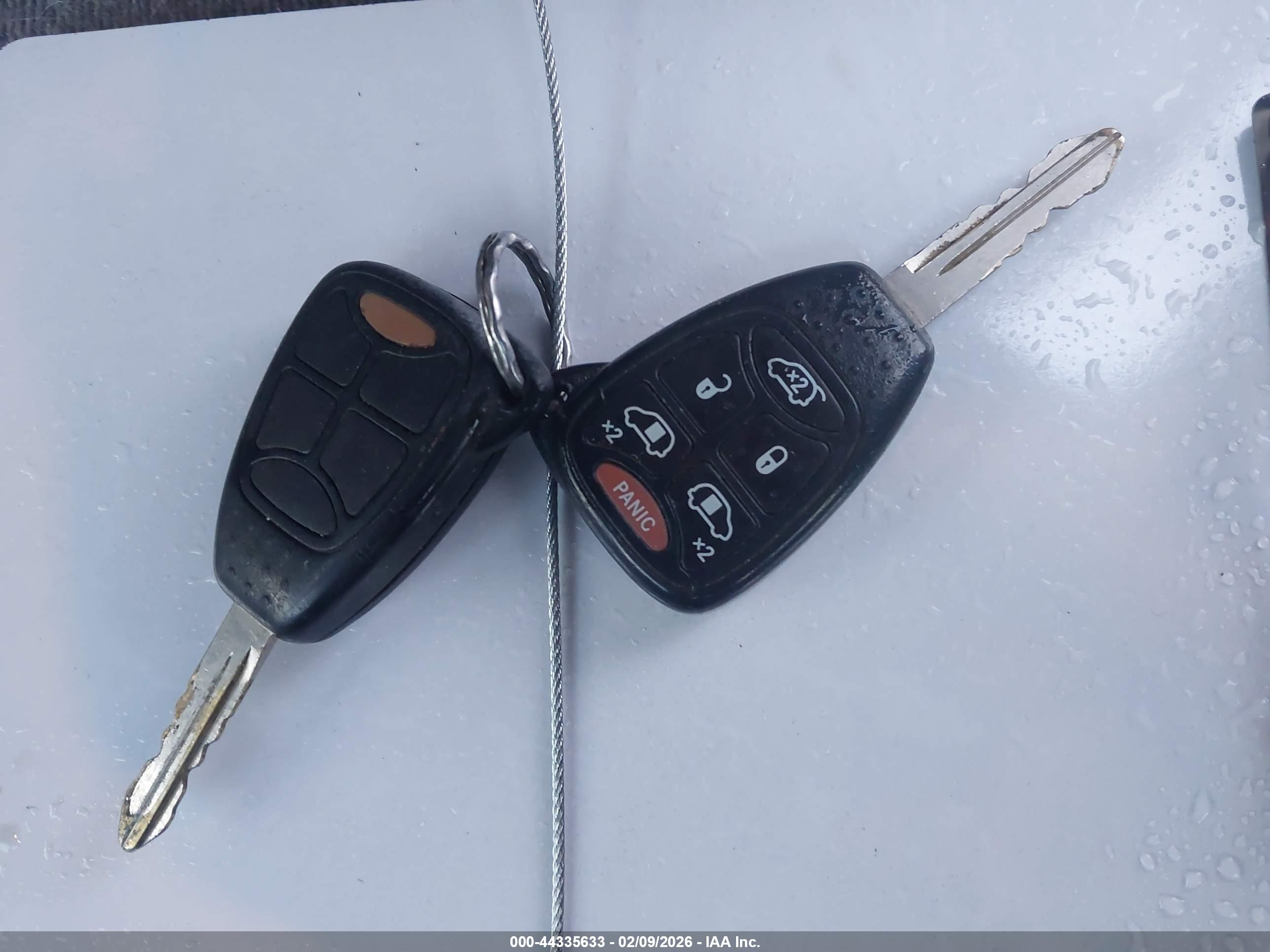 DODGE GRAND image 11