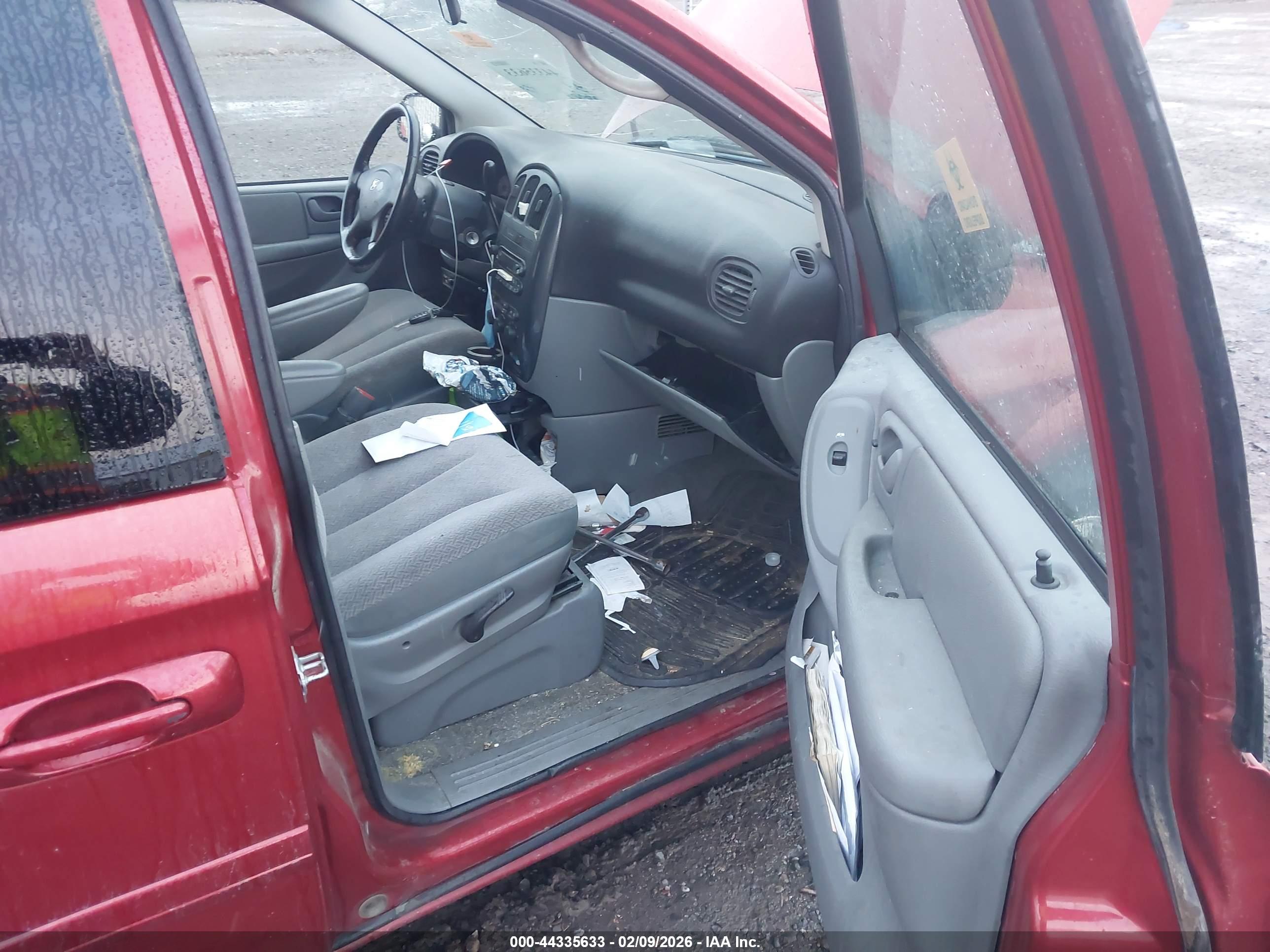 DODGE GRAND image 5