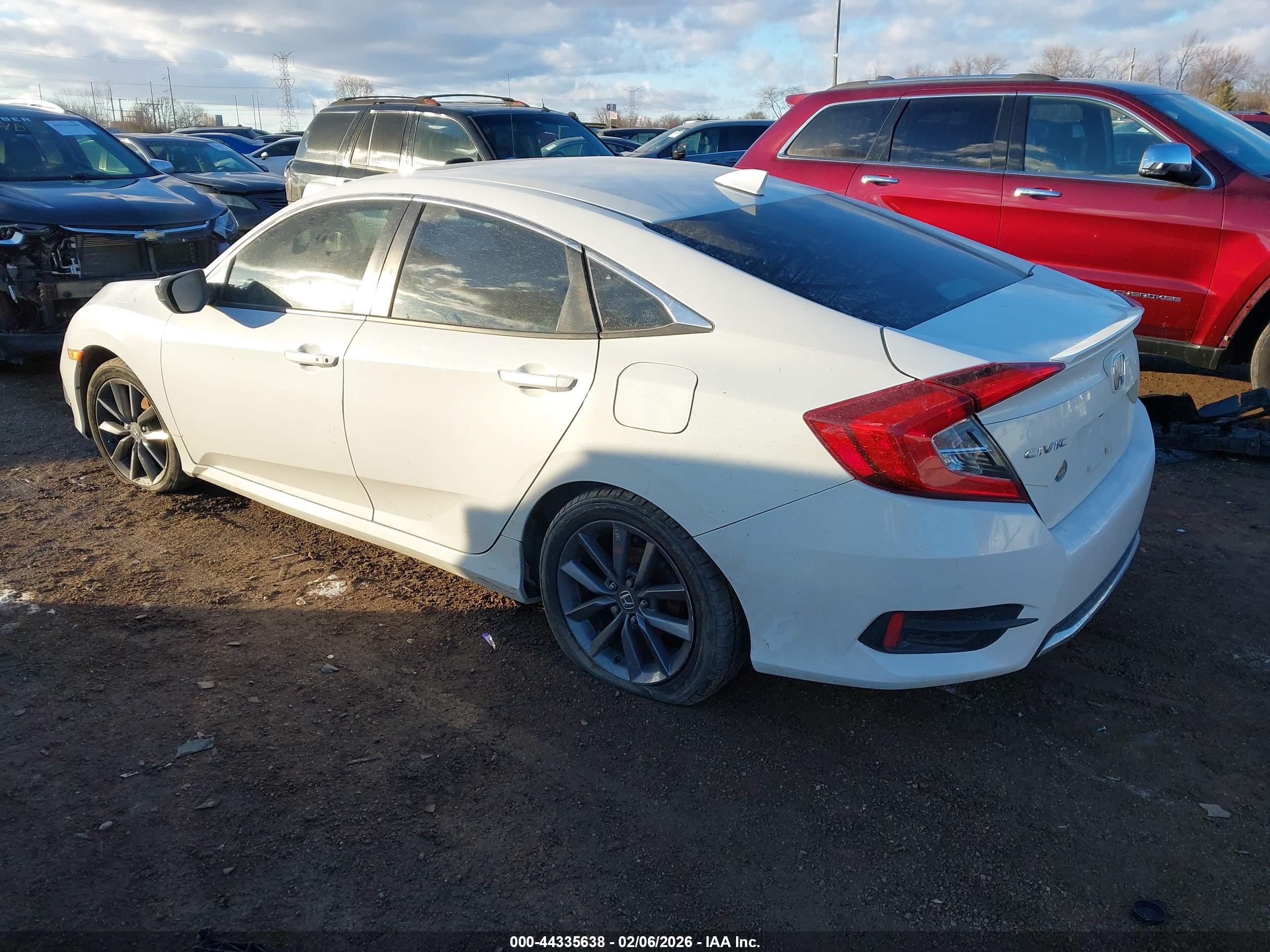 HONDA CIVIC image 3