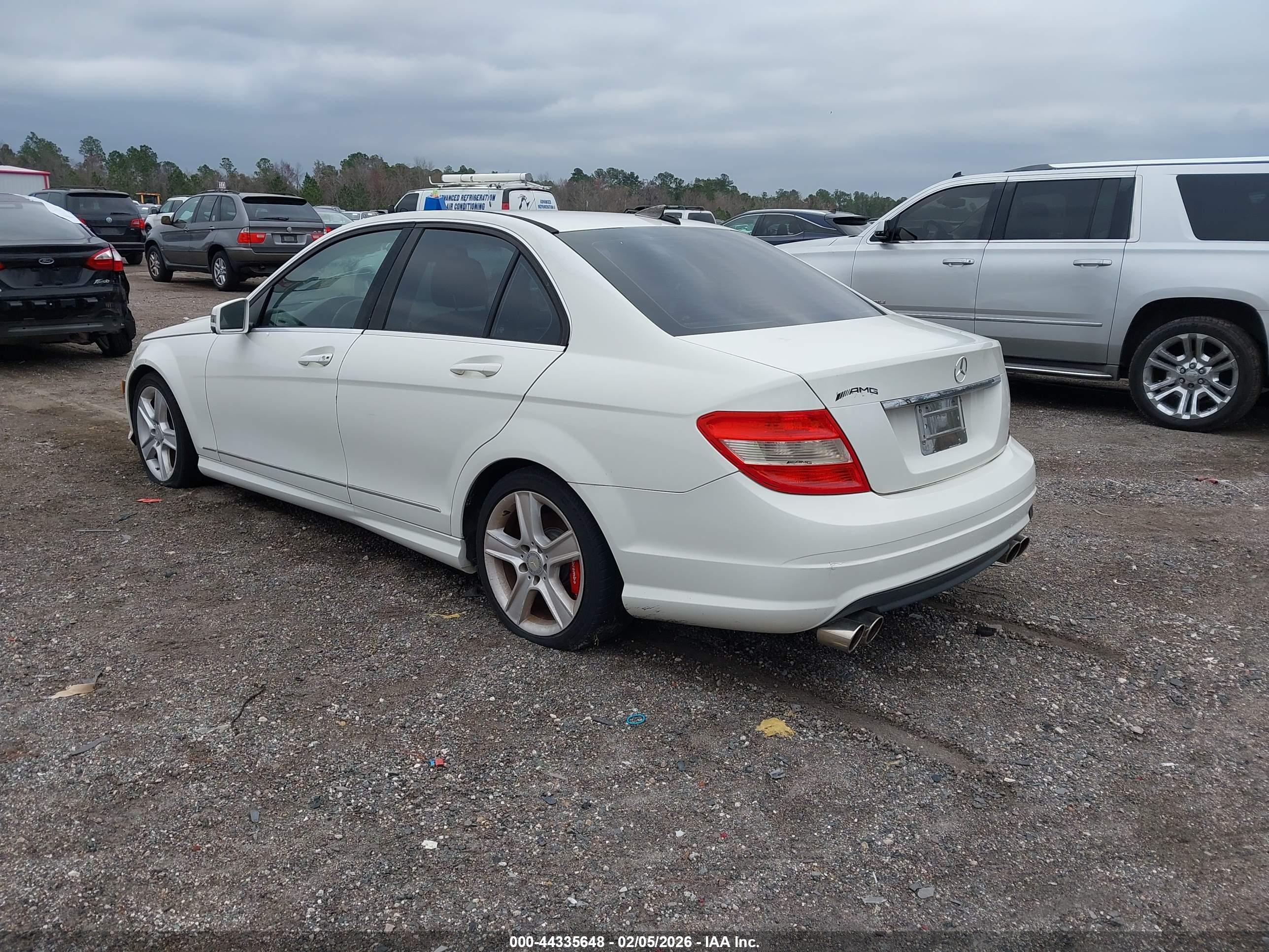 MERCEDES-BENZ C image 3