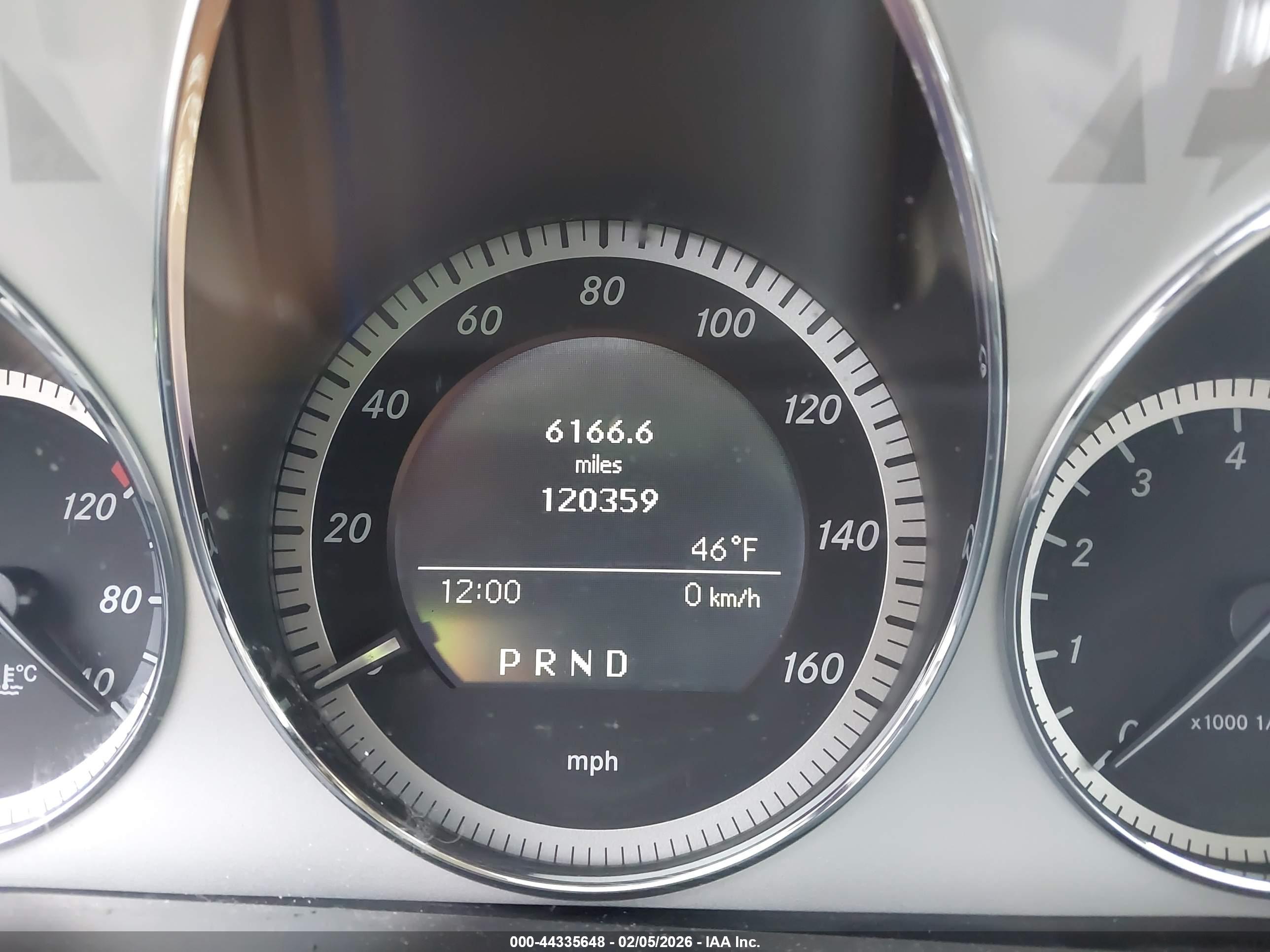 MERCEDES-BENZ C image 7