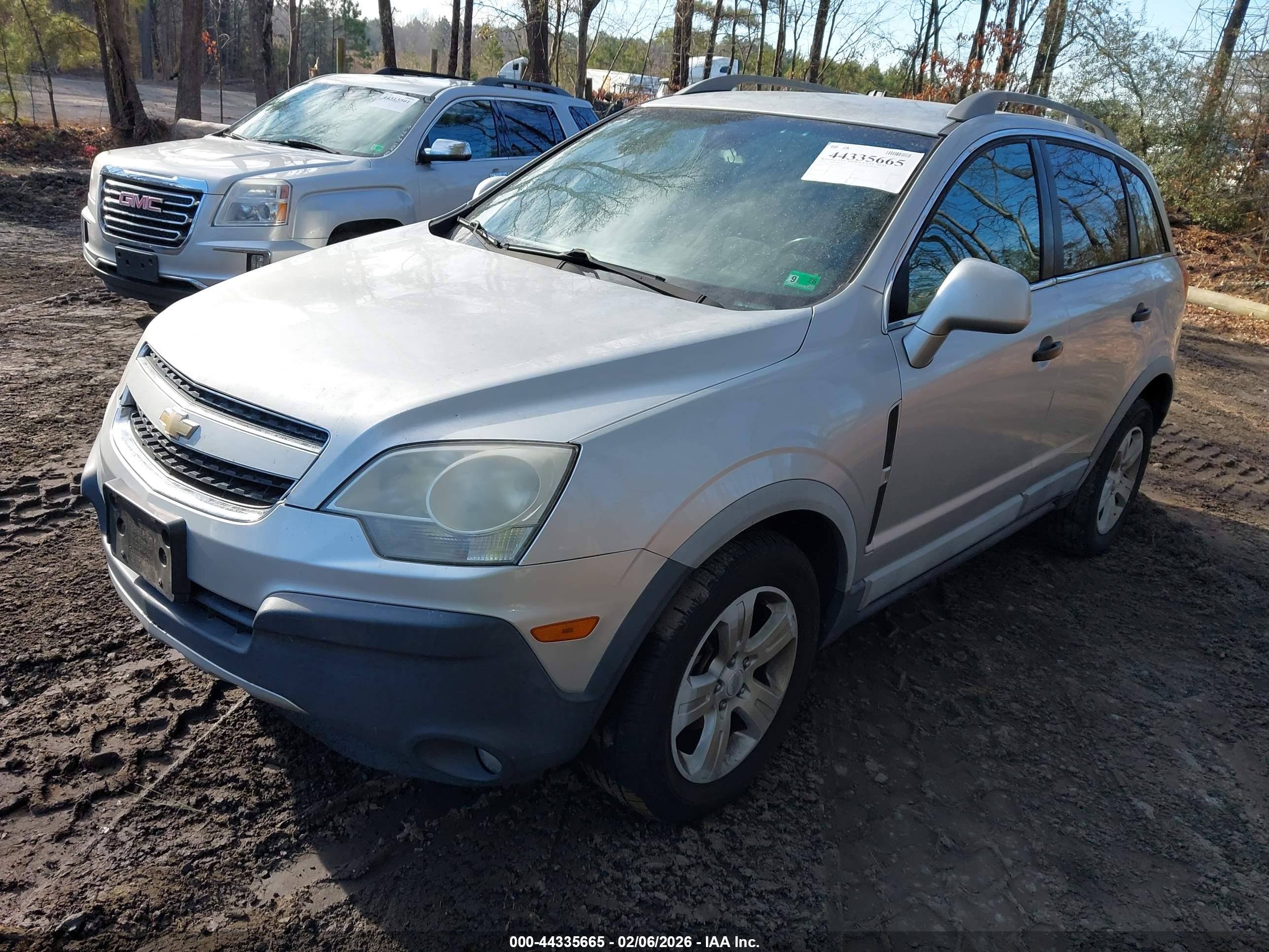 CHEVROLET CAPTIVA image 2