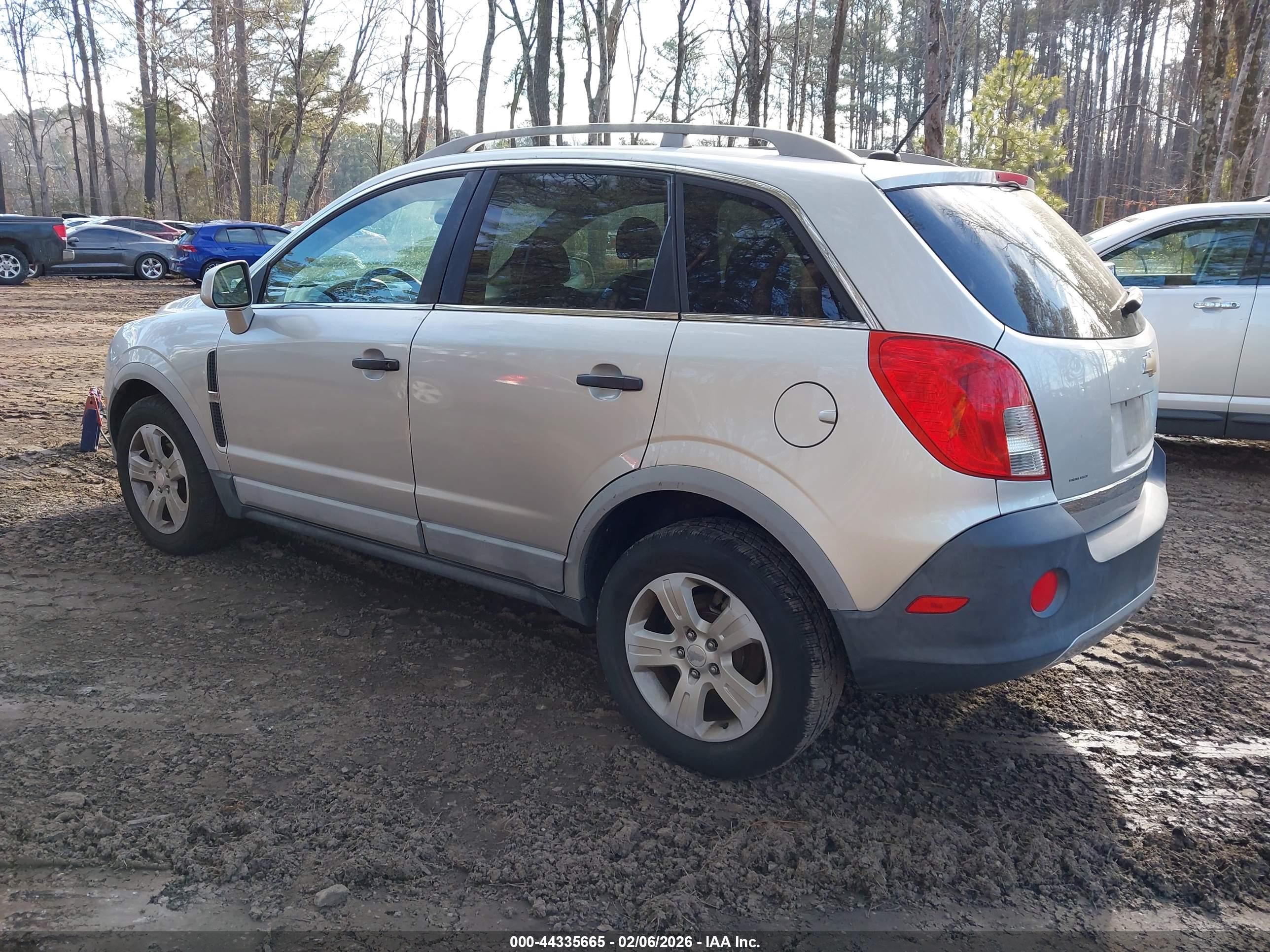 CHEVROLET CAPTIVA image 3