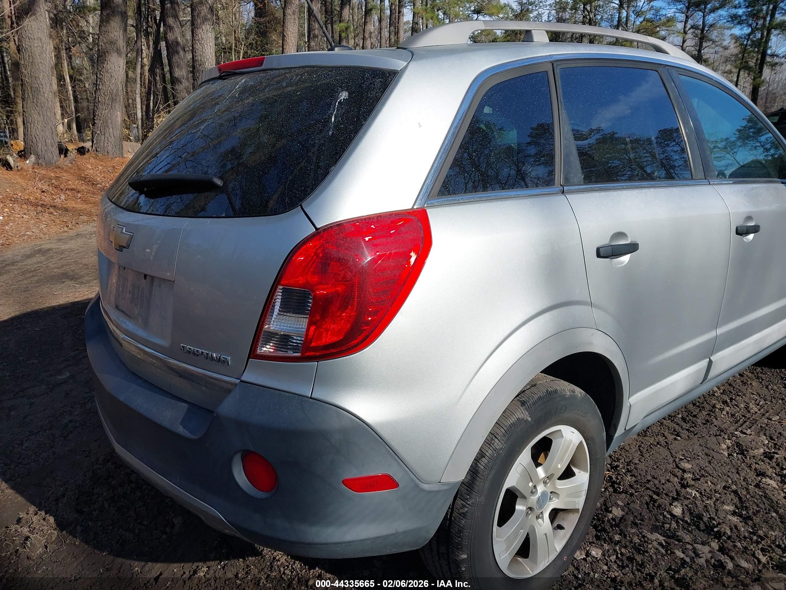 CHEVROLET CAPTIVA image 6