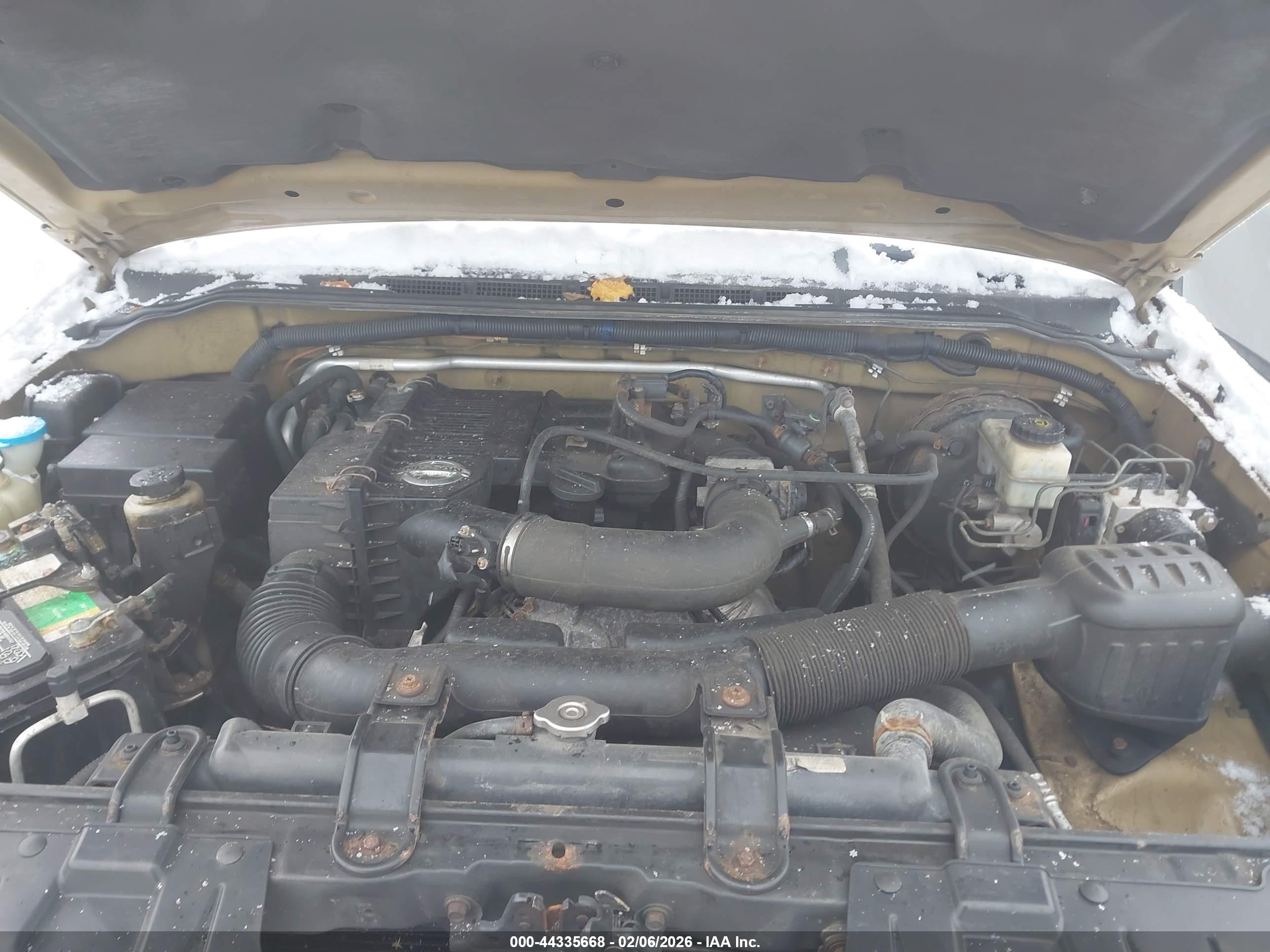 NISSAN FRONTIER image 10