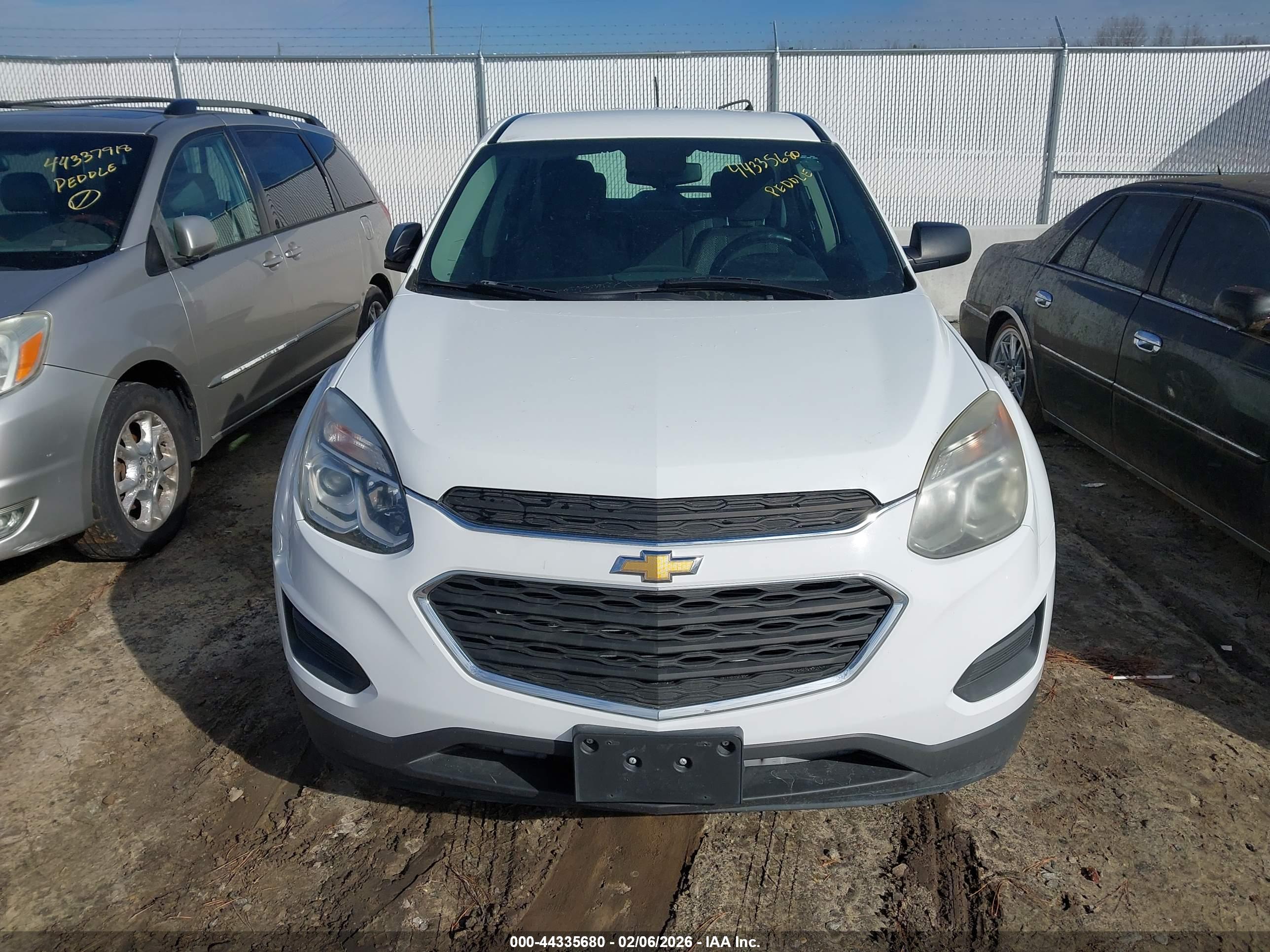 CHEVROLET EQUINOX image 6