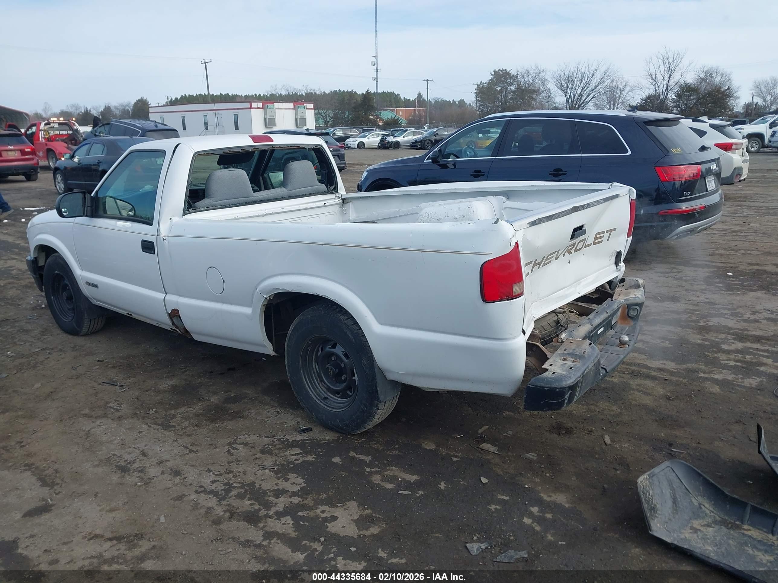 CHEVROLET S-10 image 3
