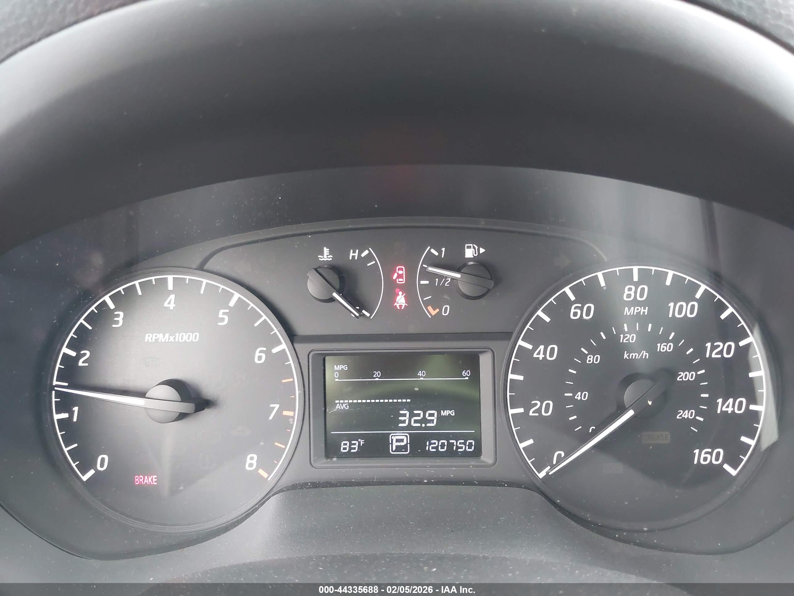 NISSAN SENTRA image 7