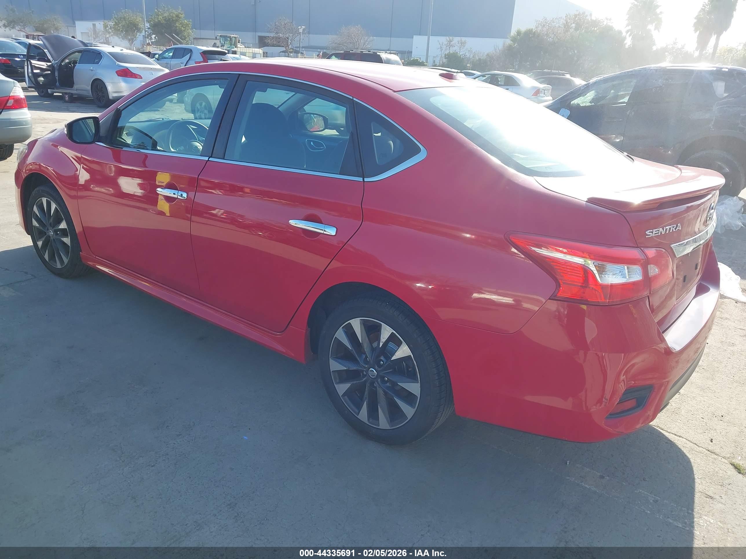 NISSAN SENTRA image 3