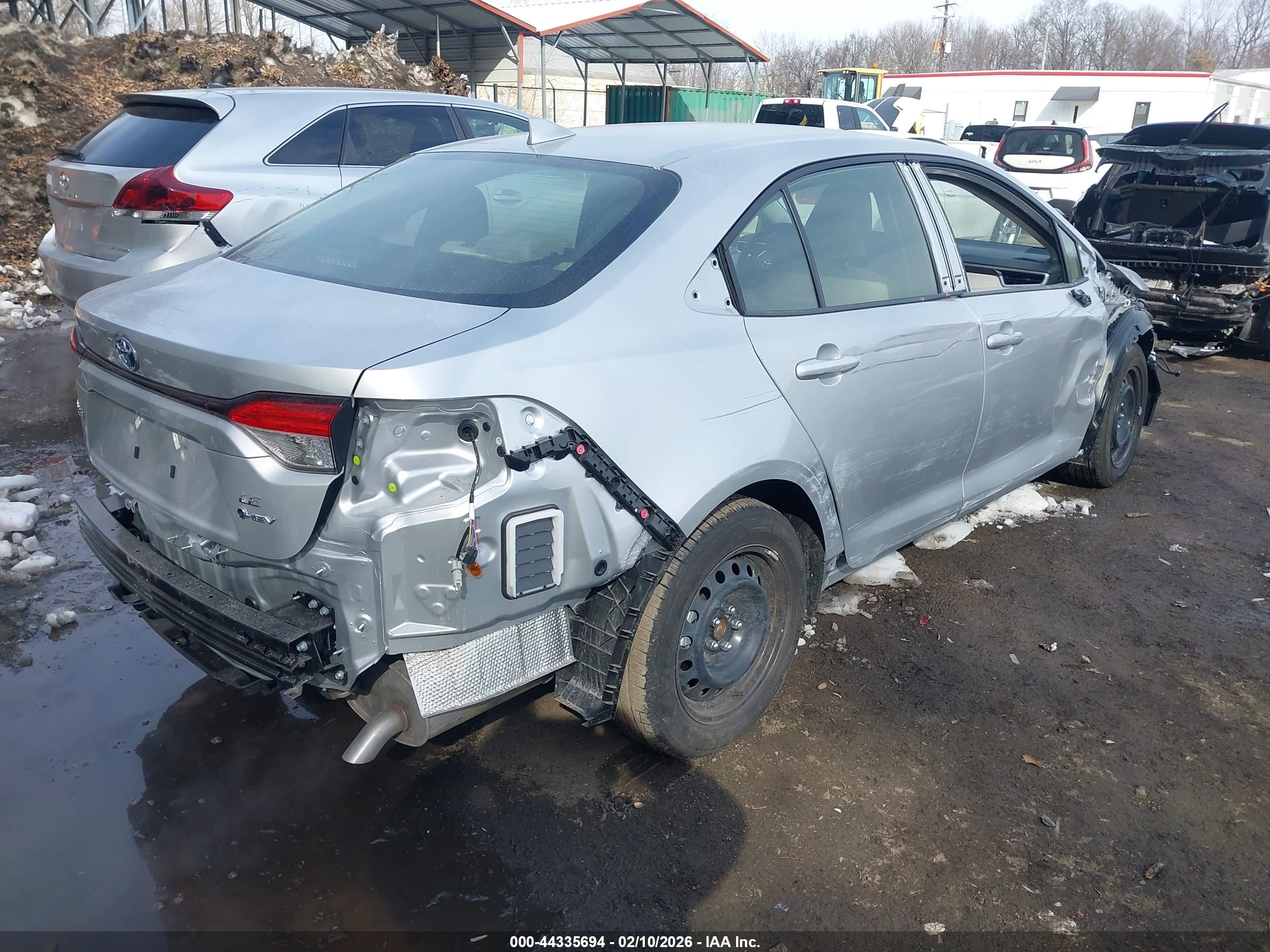 TOYOTA COROLLA image 4