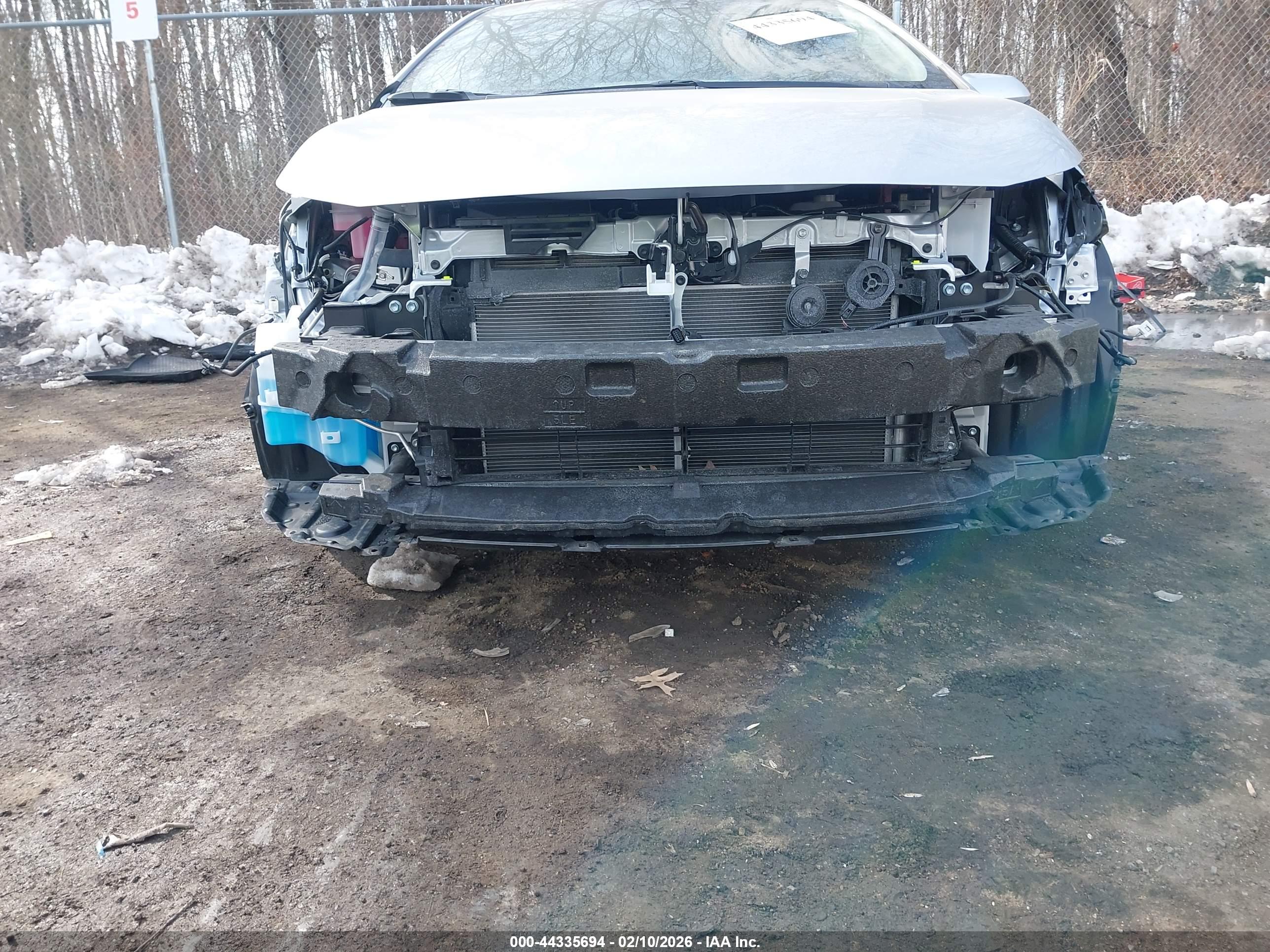 TOYOTA COROLLA image 6