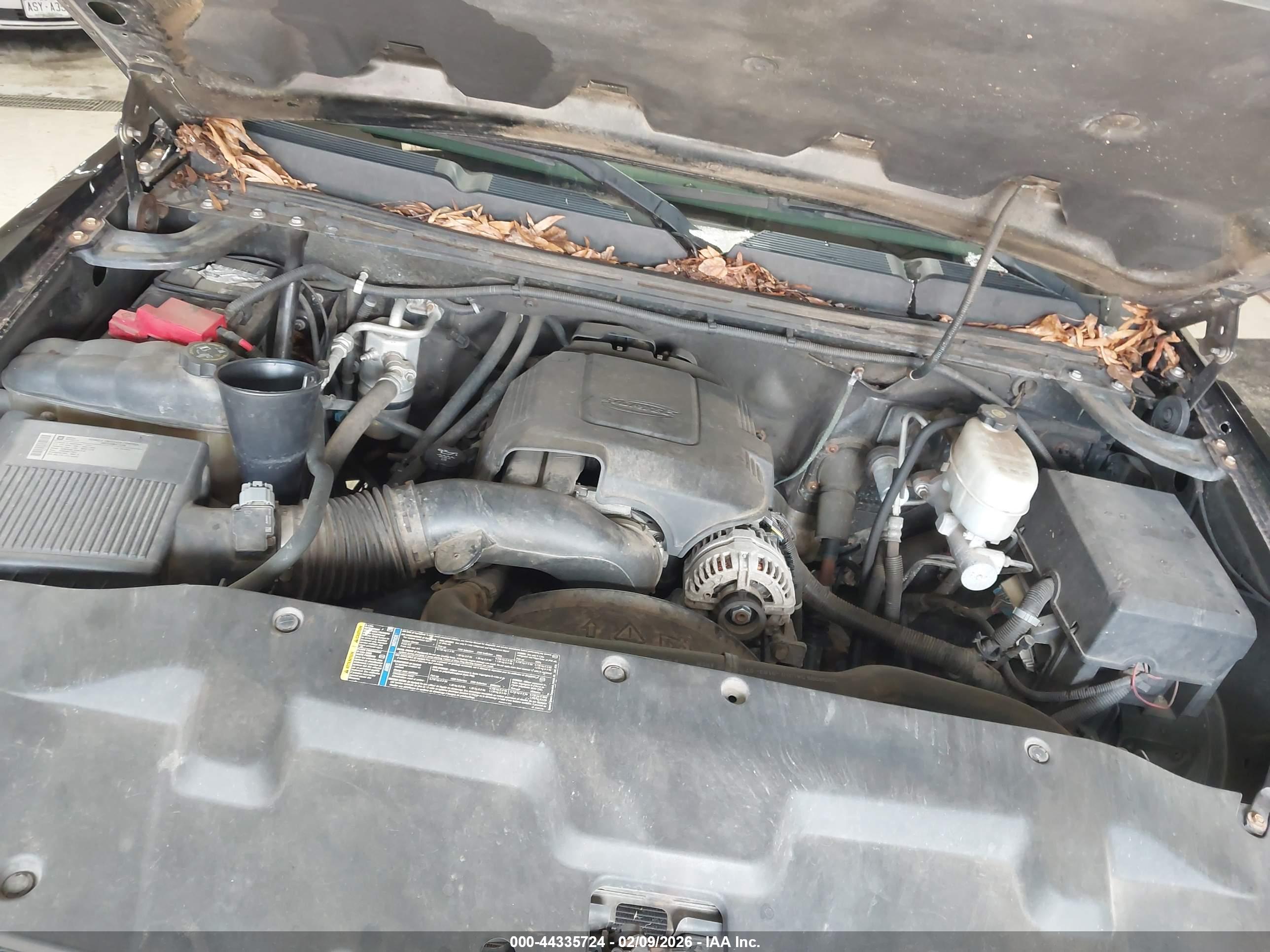 CHEVROLET SILVERADO image 10