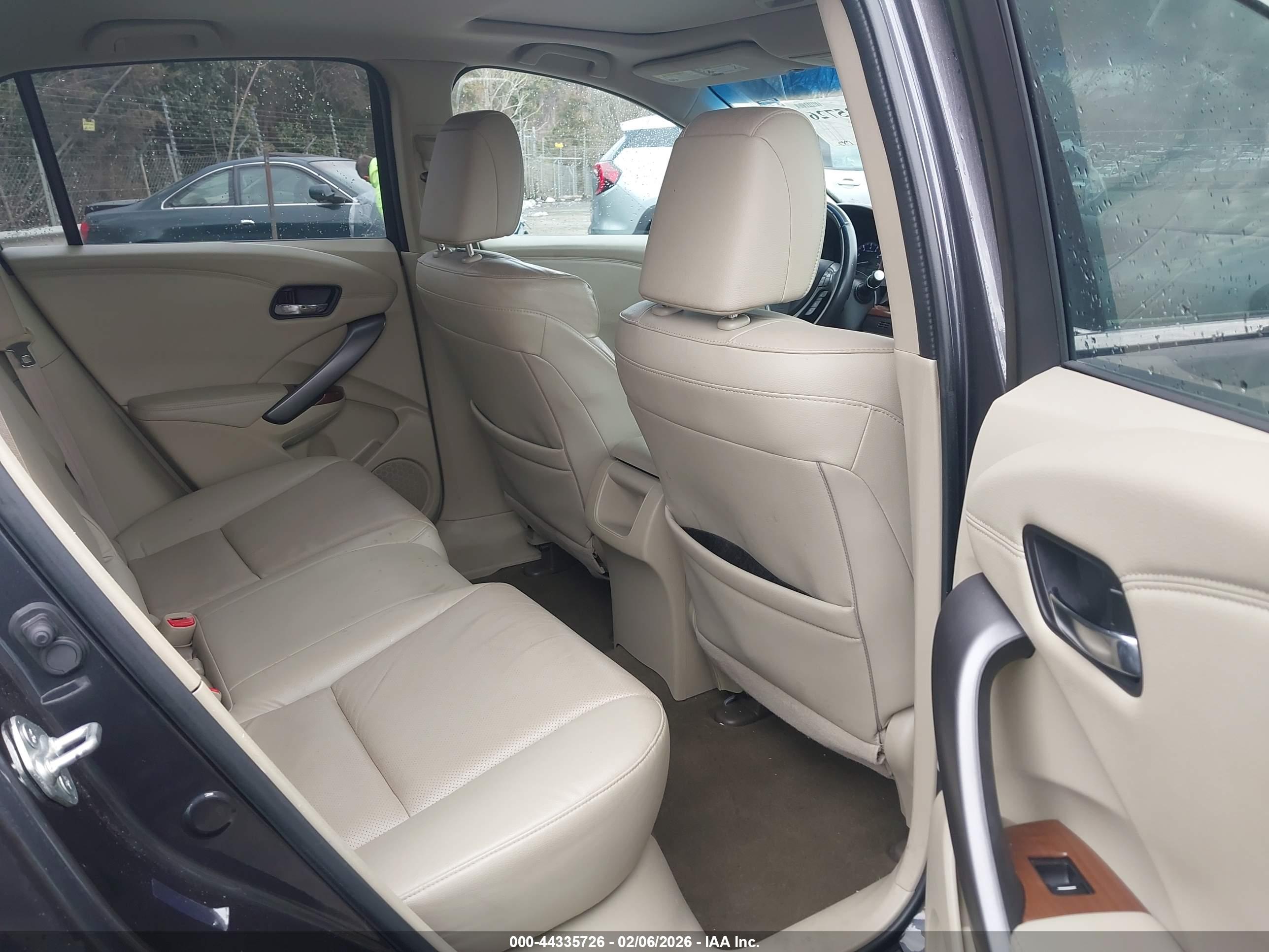 ACURA RDX image 8