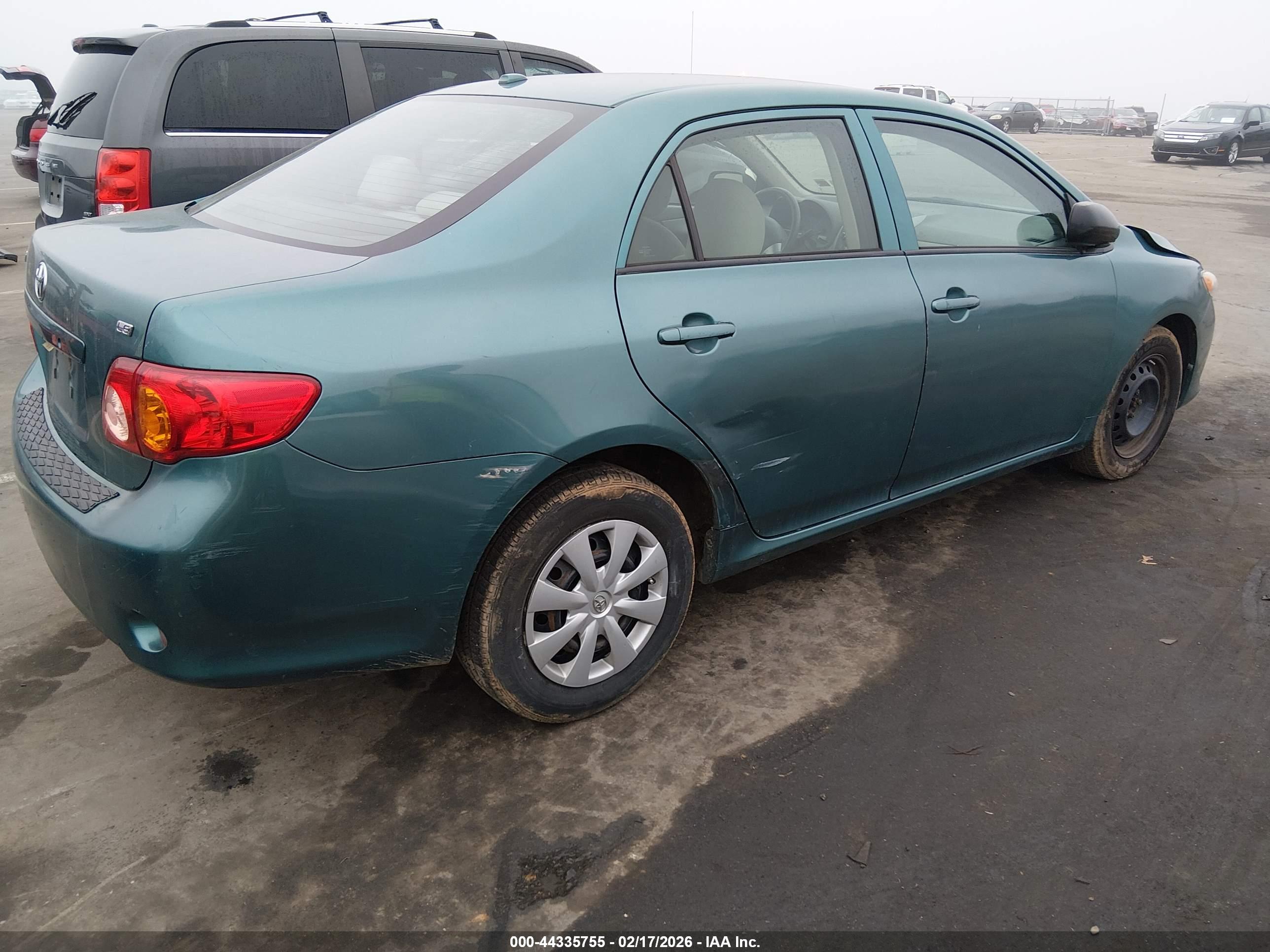 TOYOTA COROLLA image 4