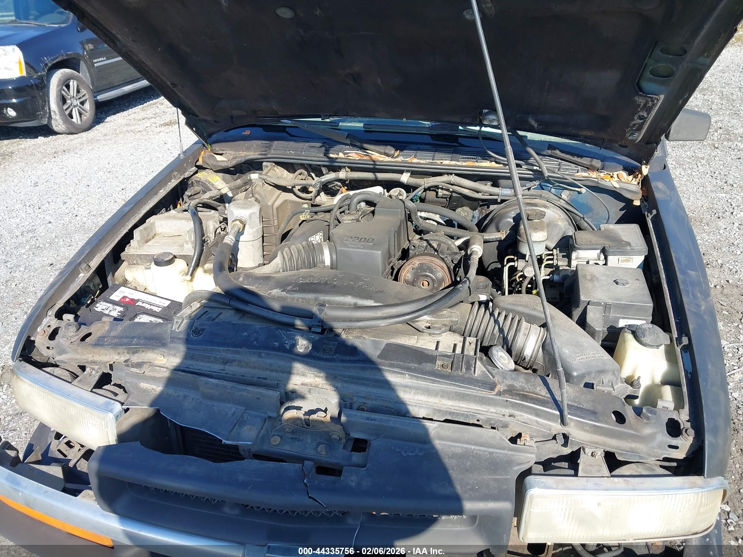 CHEVROLET S-10 image 10