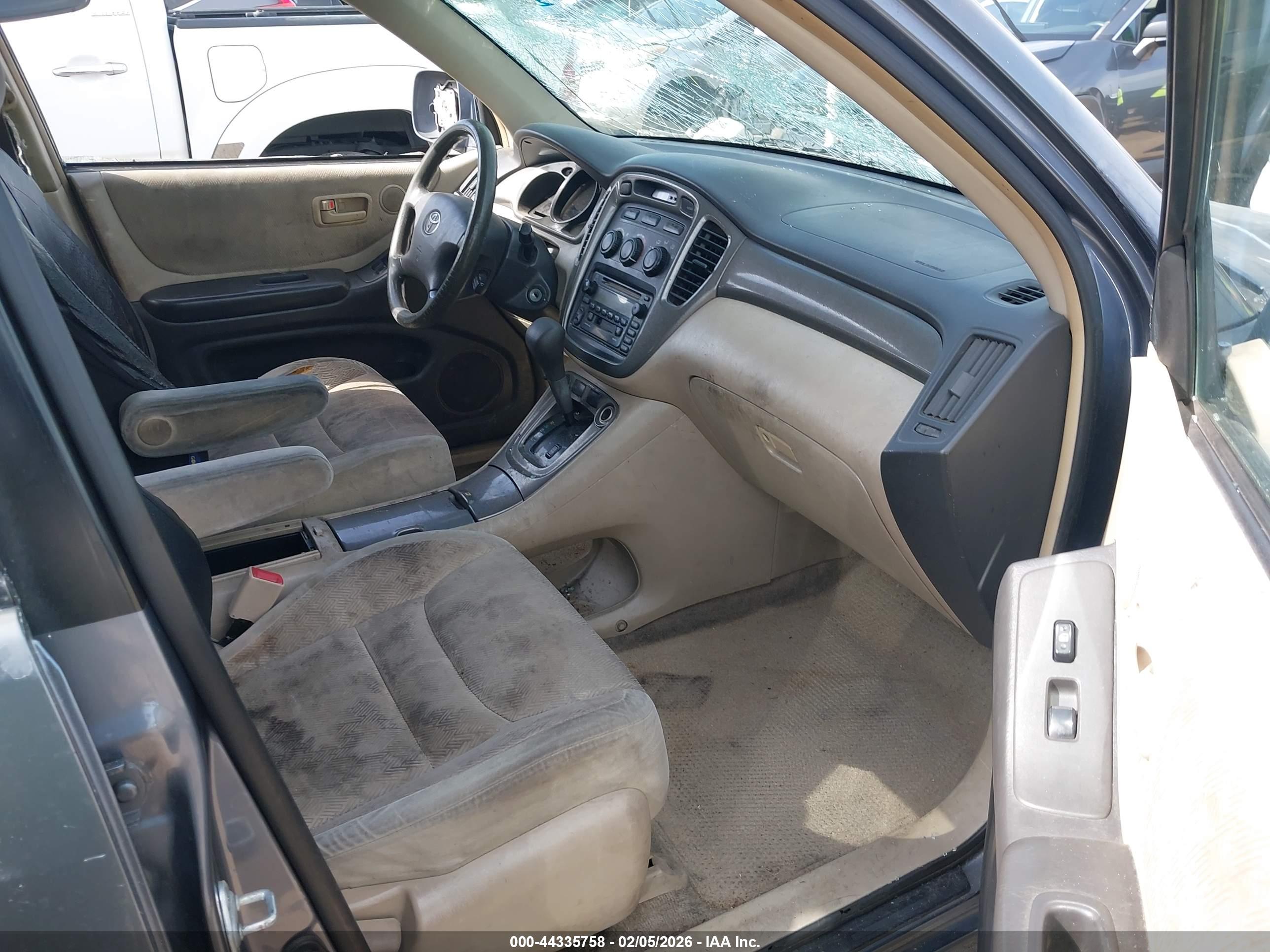 TOYOTA HIGHLANDER image 5