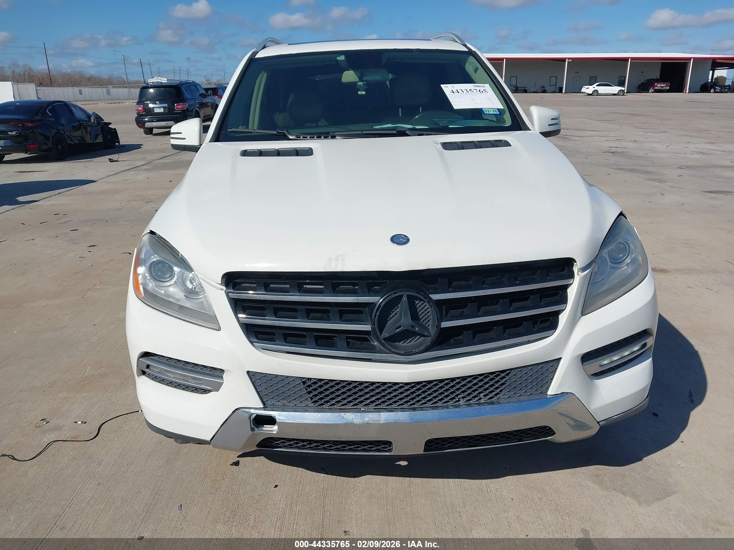 MERCEDES-BENZ ML image 6
