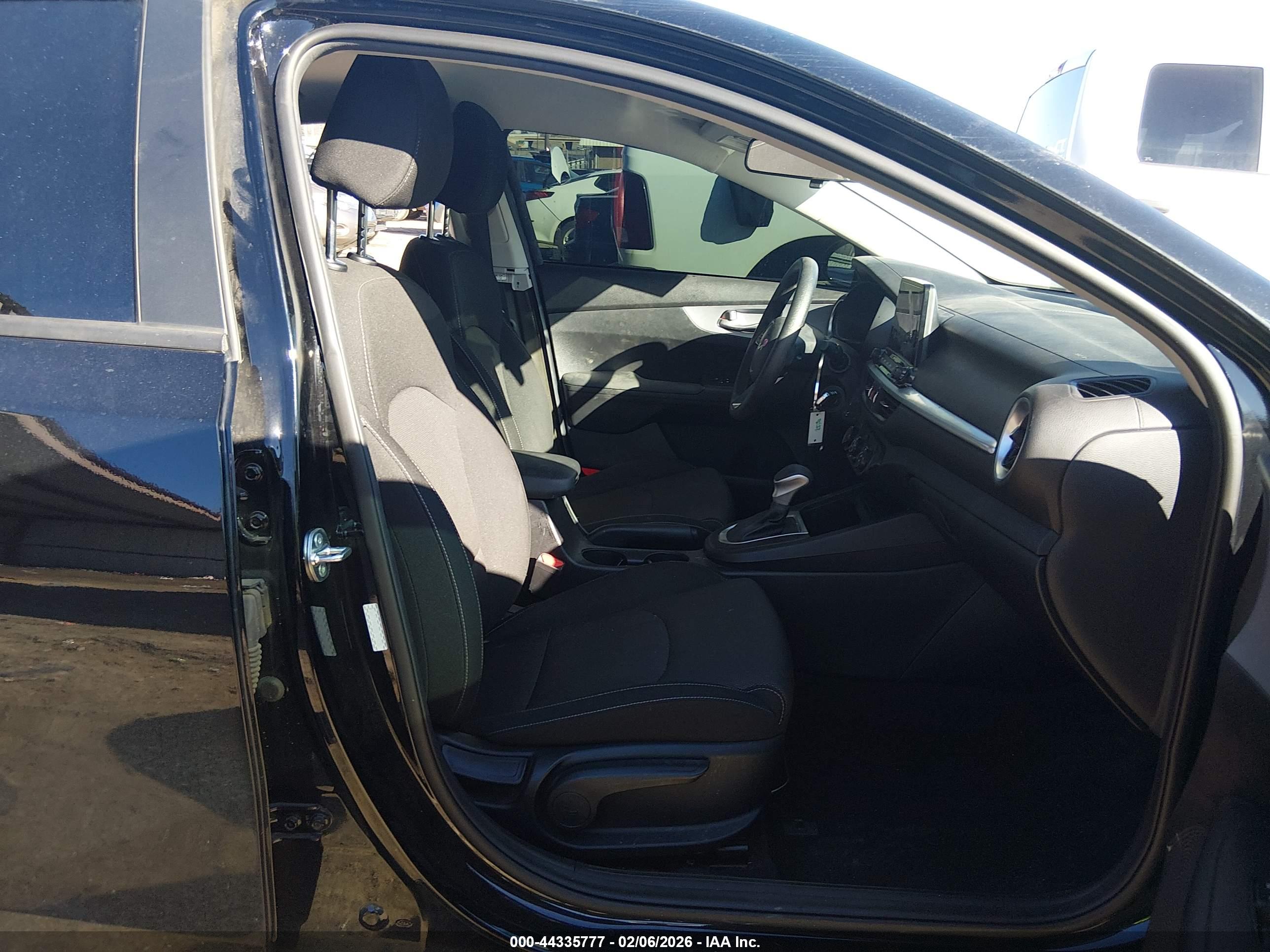 KIA FORTE image 5