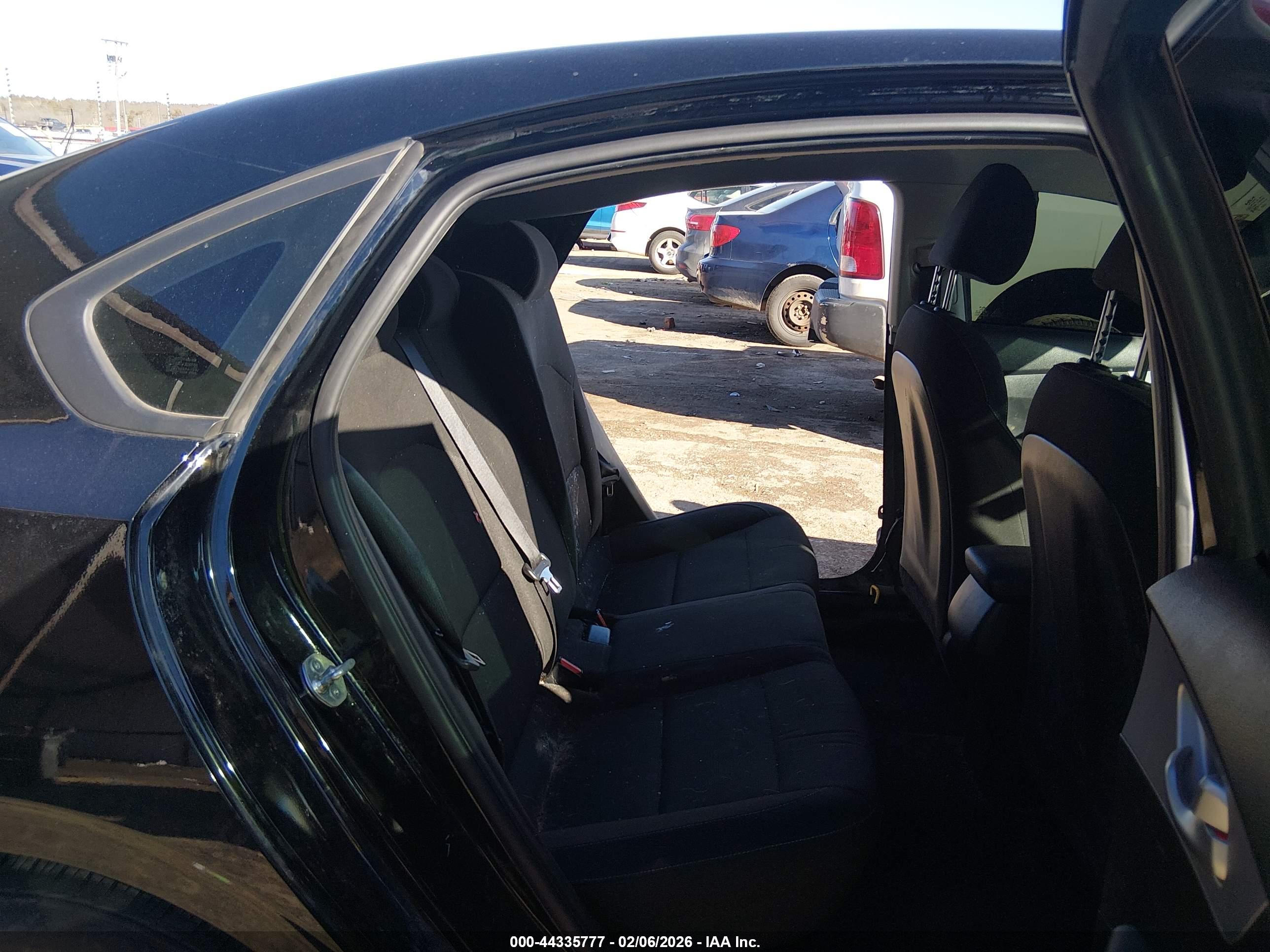 KIA FORTE image 8