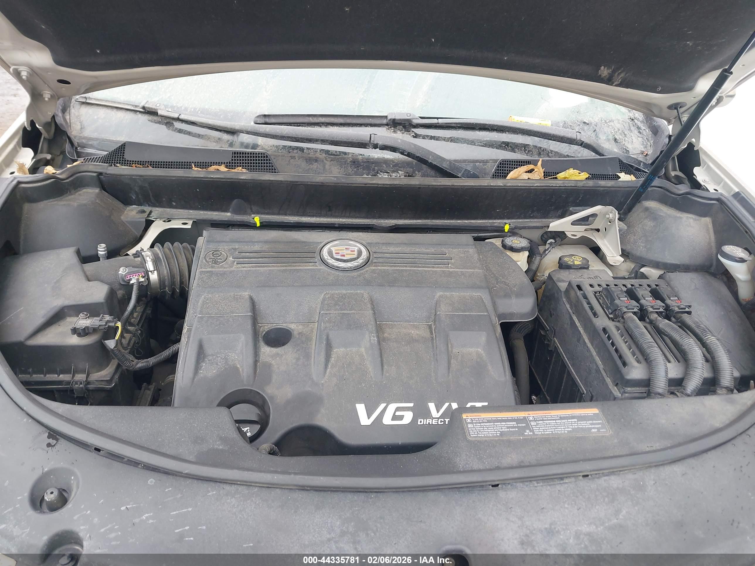 CADILLAC SRX image 10