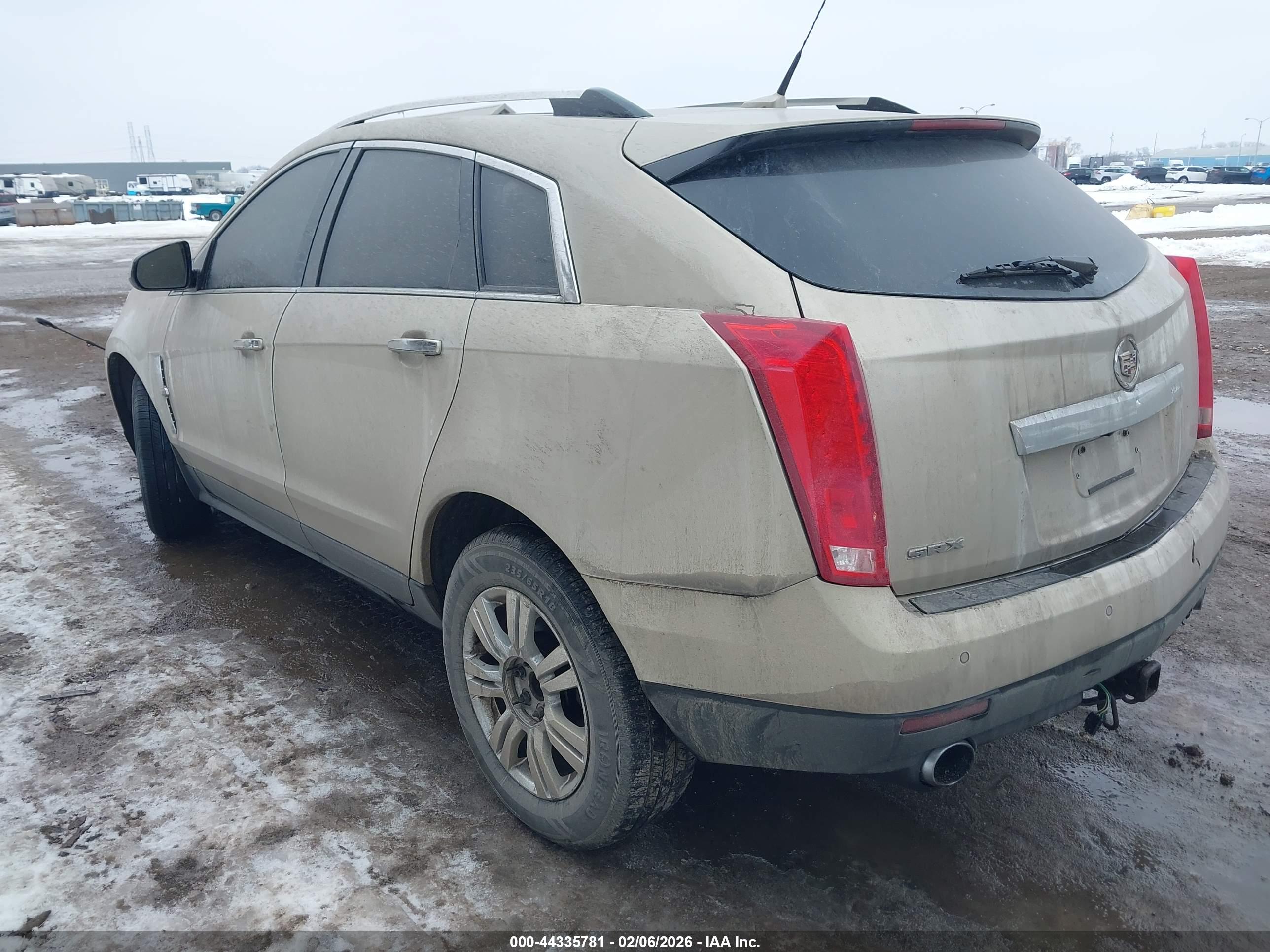 CADILLAC SRX image 3
