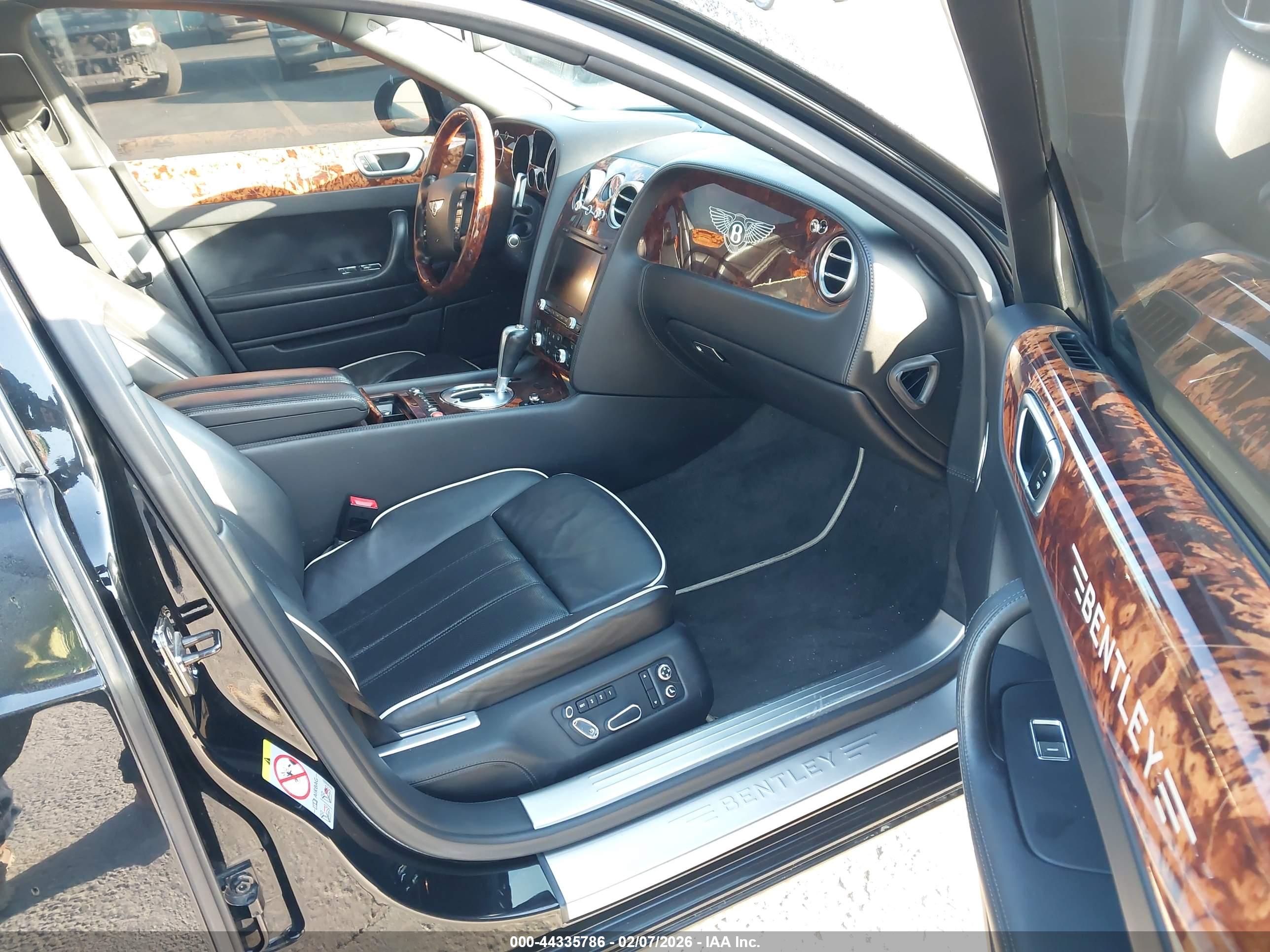 BENTLEY CONTINENTAL image 5