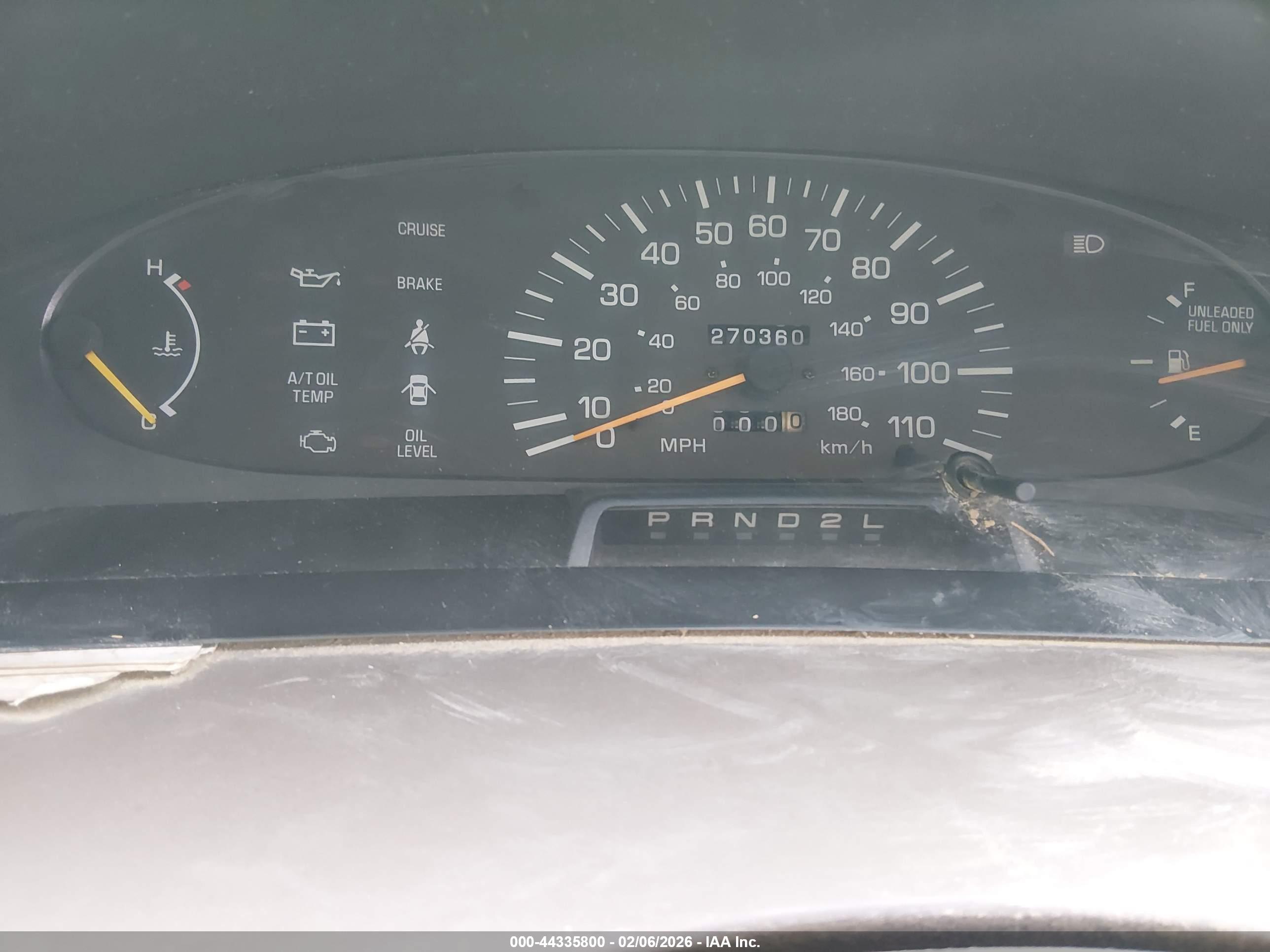 TOYOTA PREVIA image 7