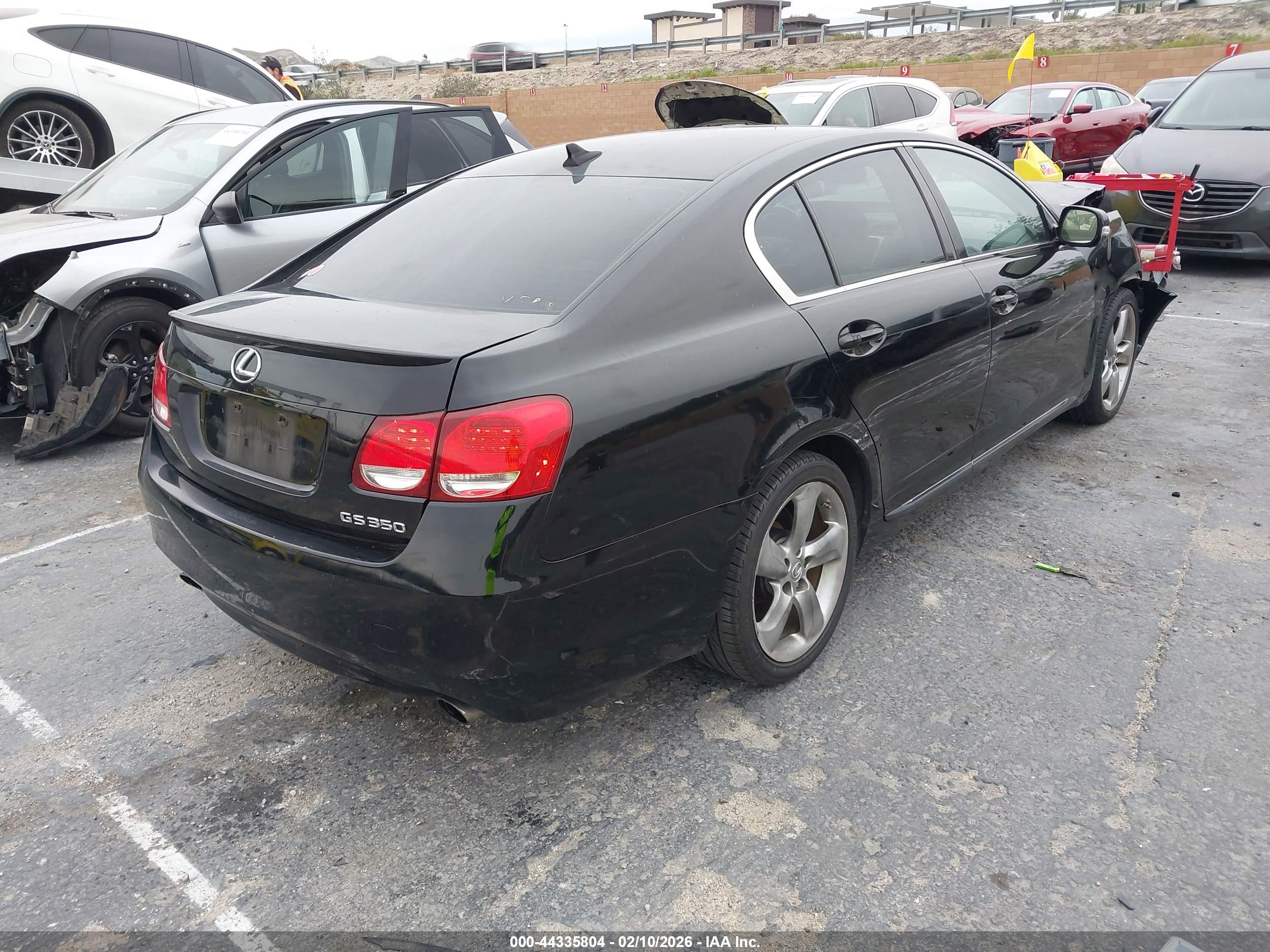 LEXUS GS image 4
