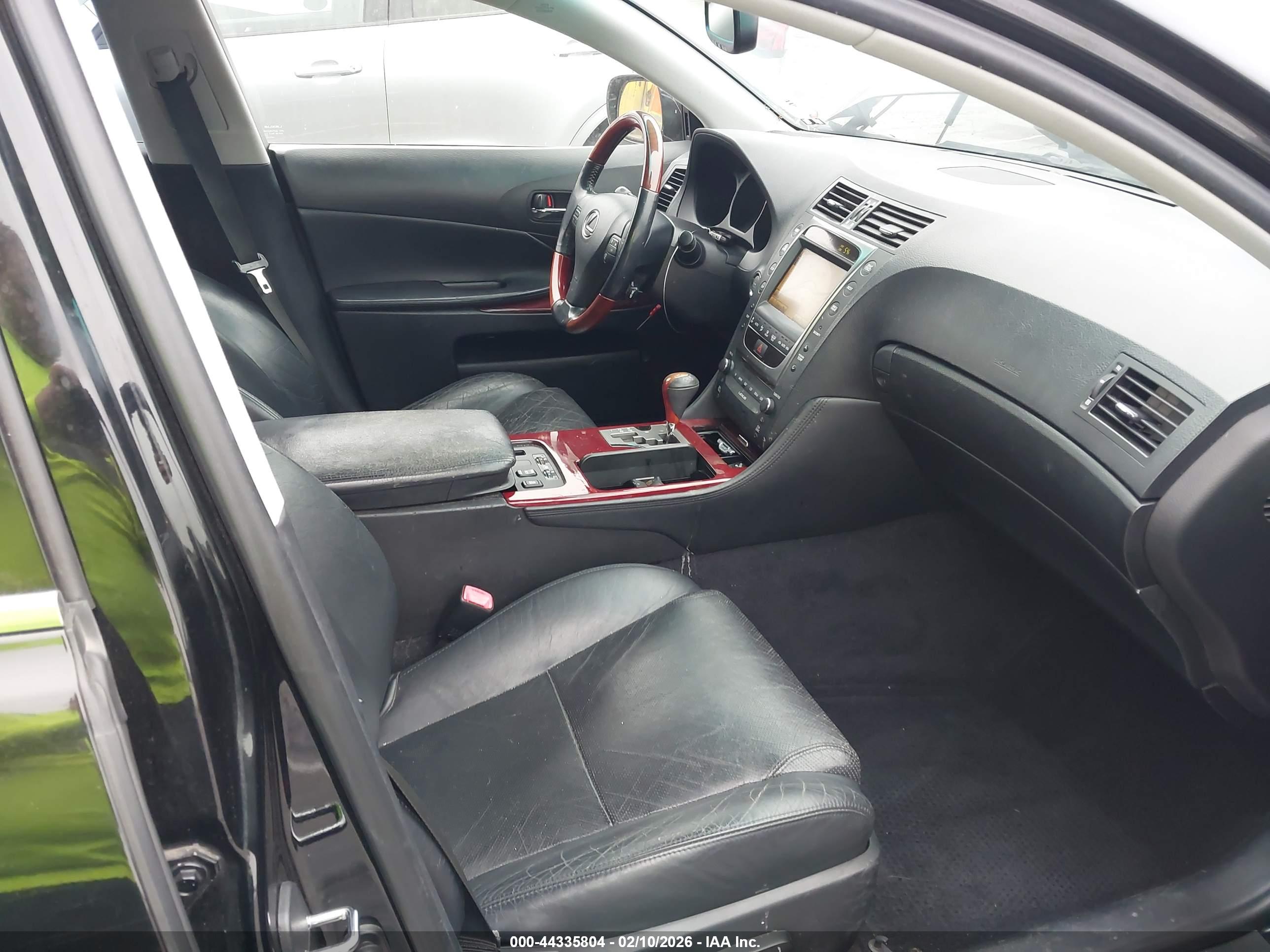 LEXUS GS image 5