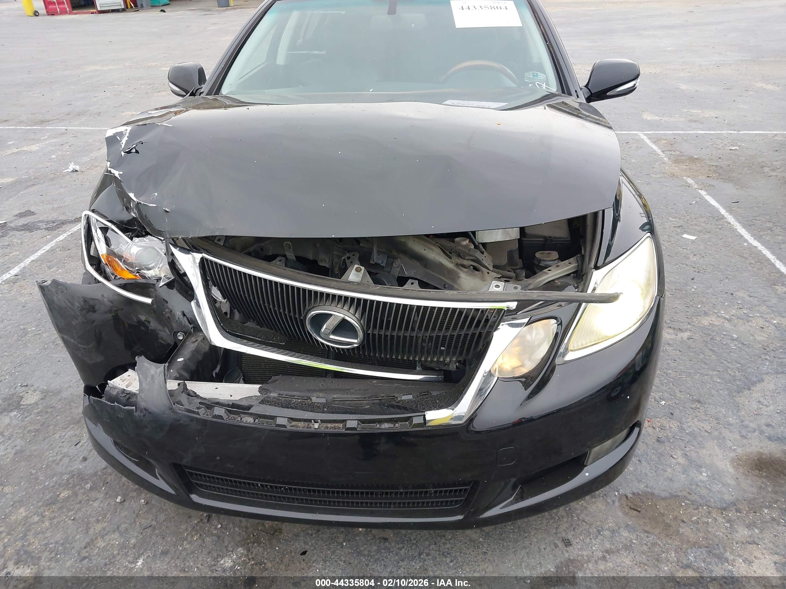 LEXUS GS image 6