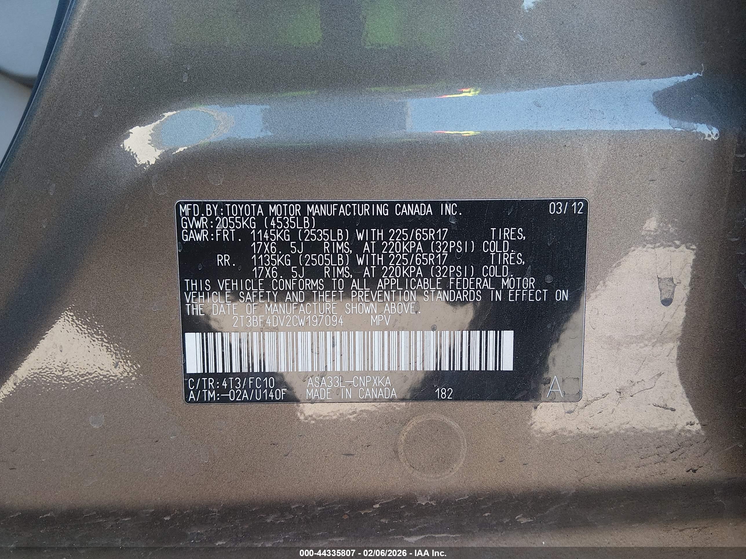 TOYOTA RAV4 image 9