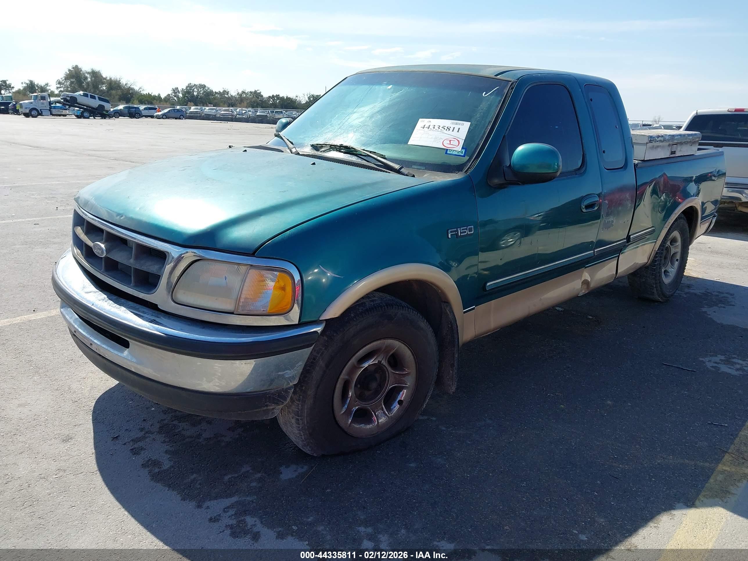 FORD F-150 image 2