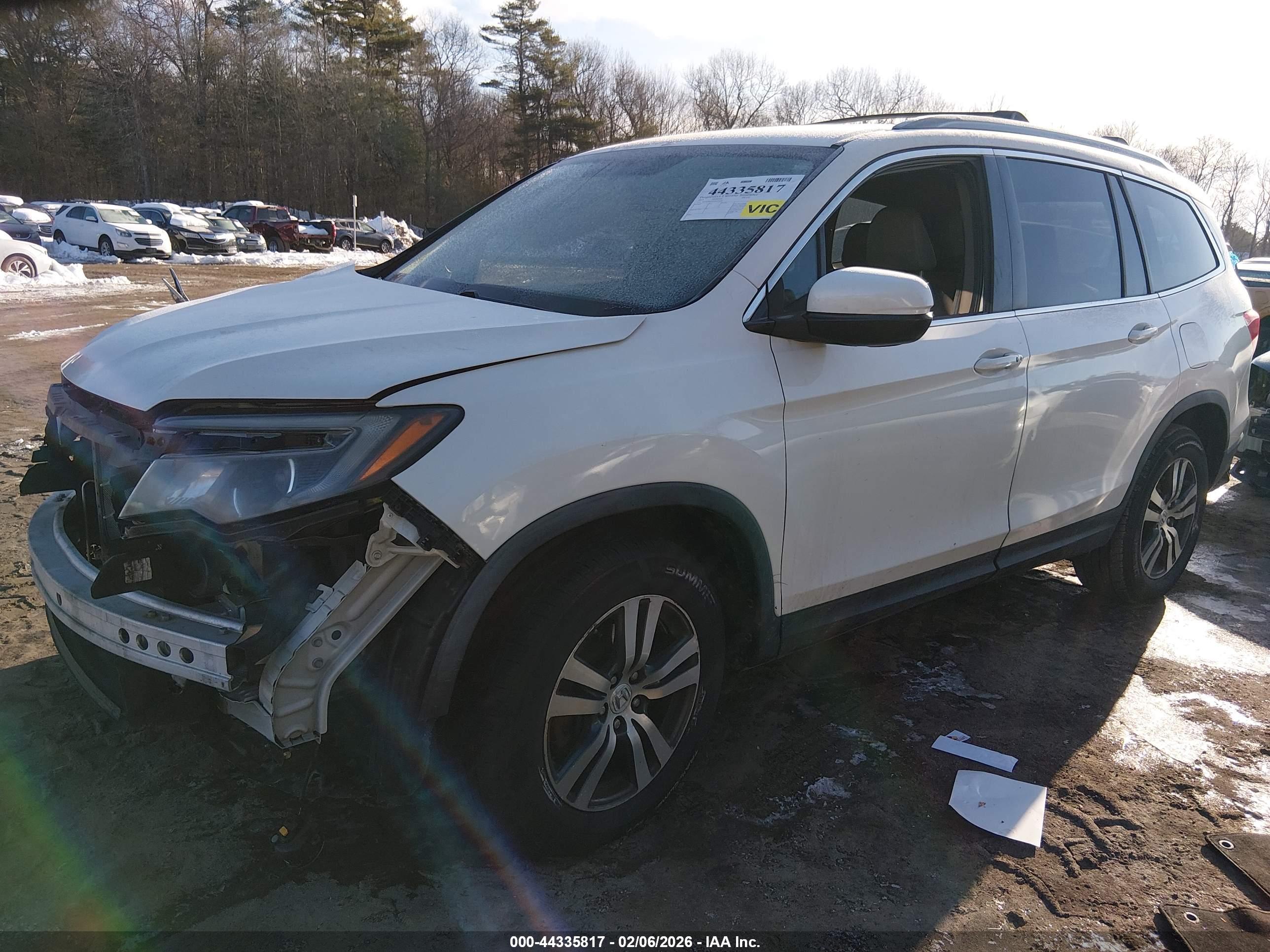 HONDA PILOT image 2