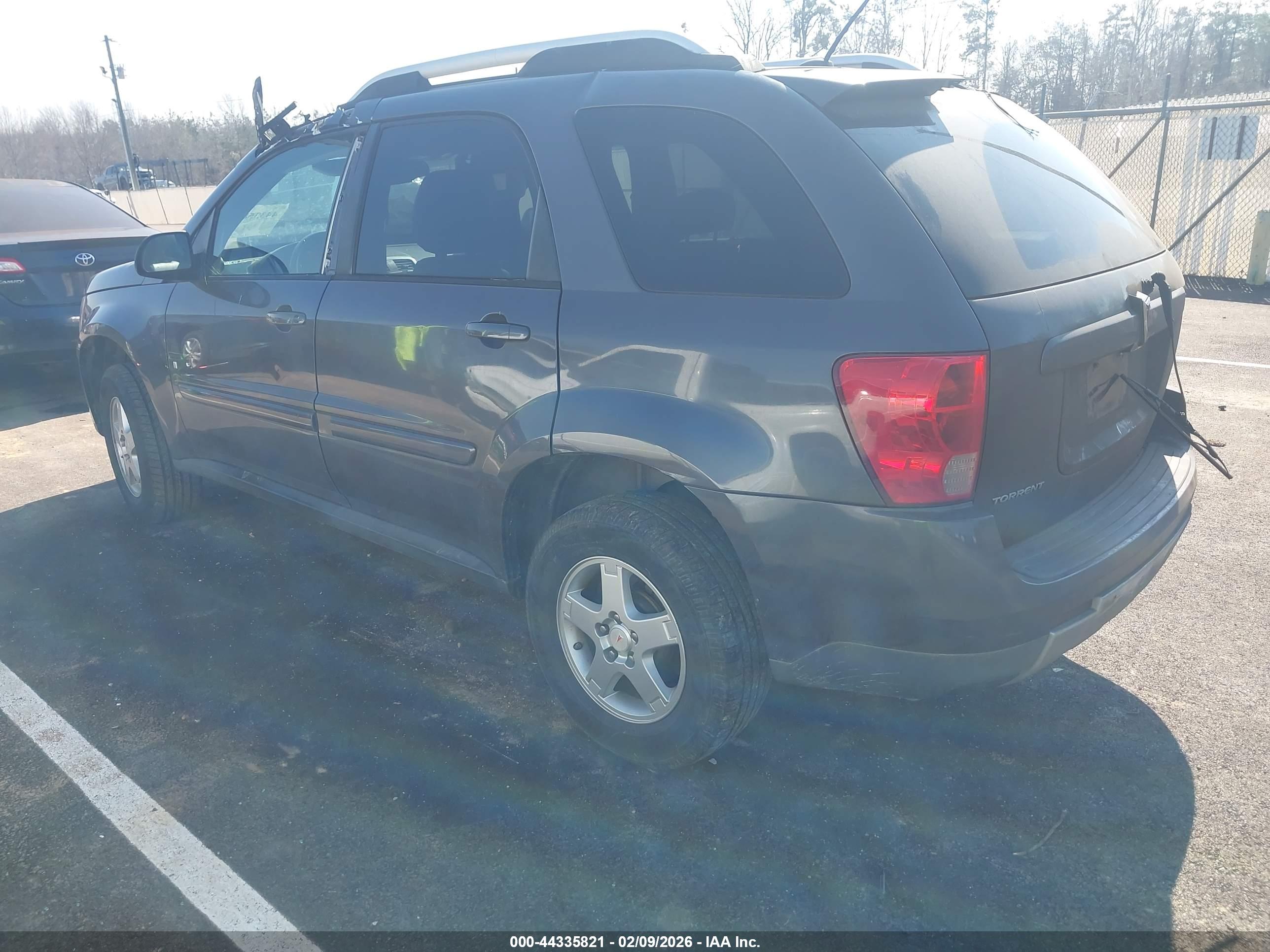 PONTIAC TORRENT image 3