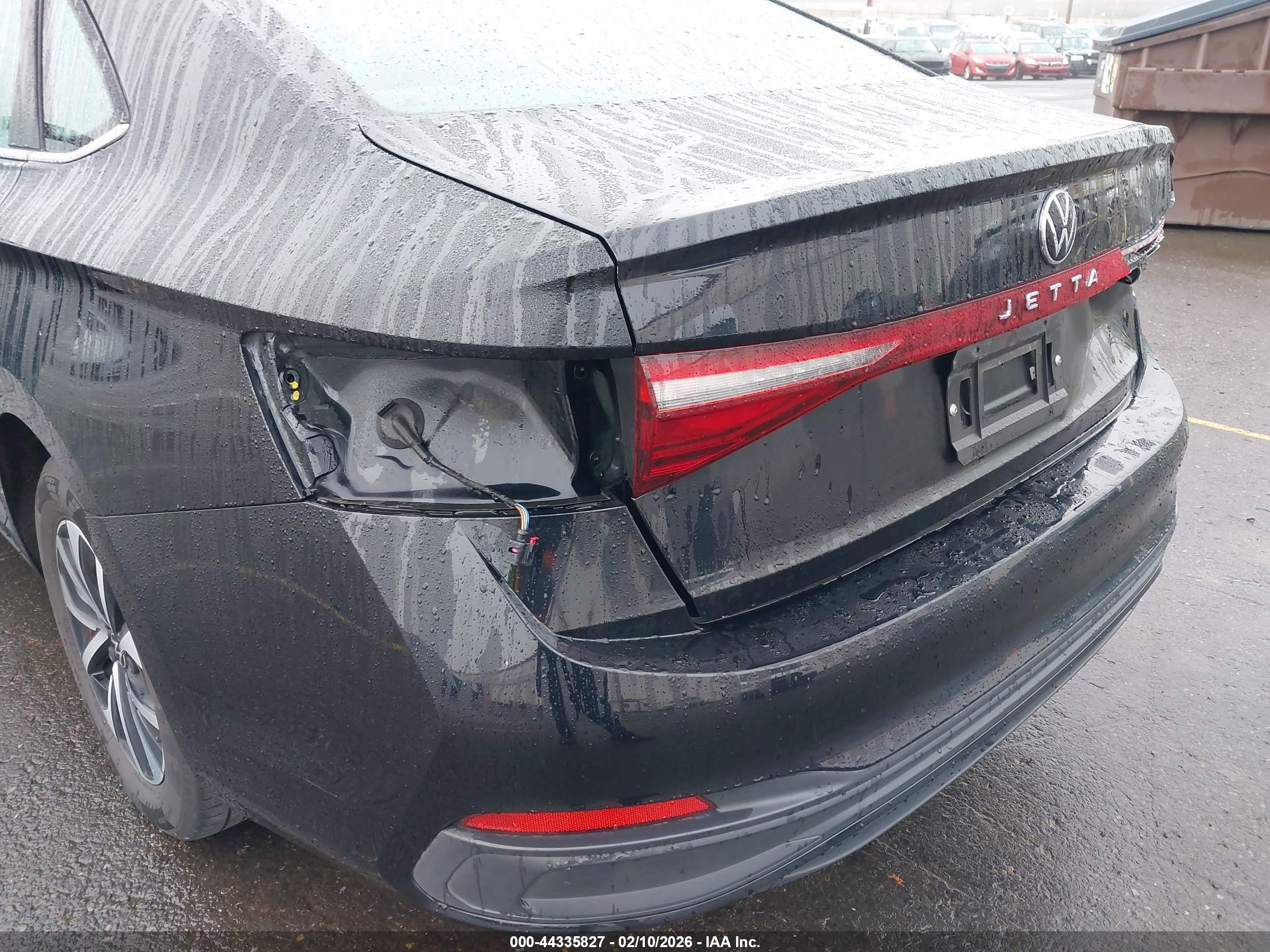 VOLKSWAGEN JETTA image 6
