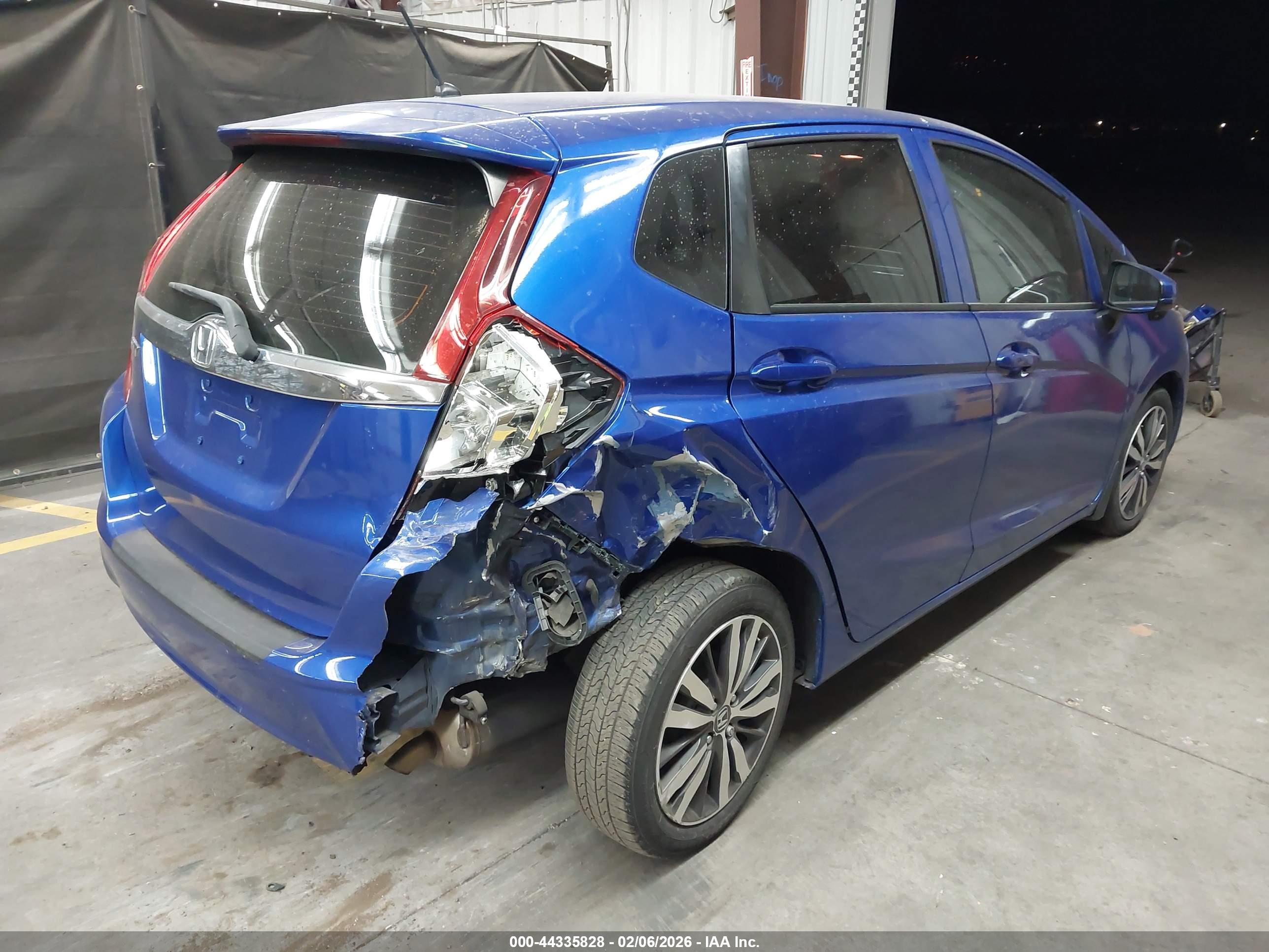 HONDA FIT image 4