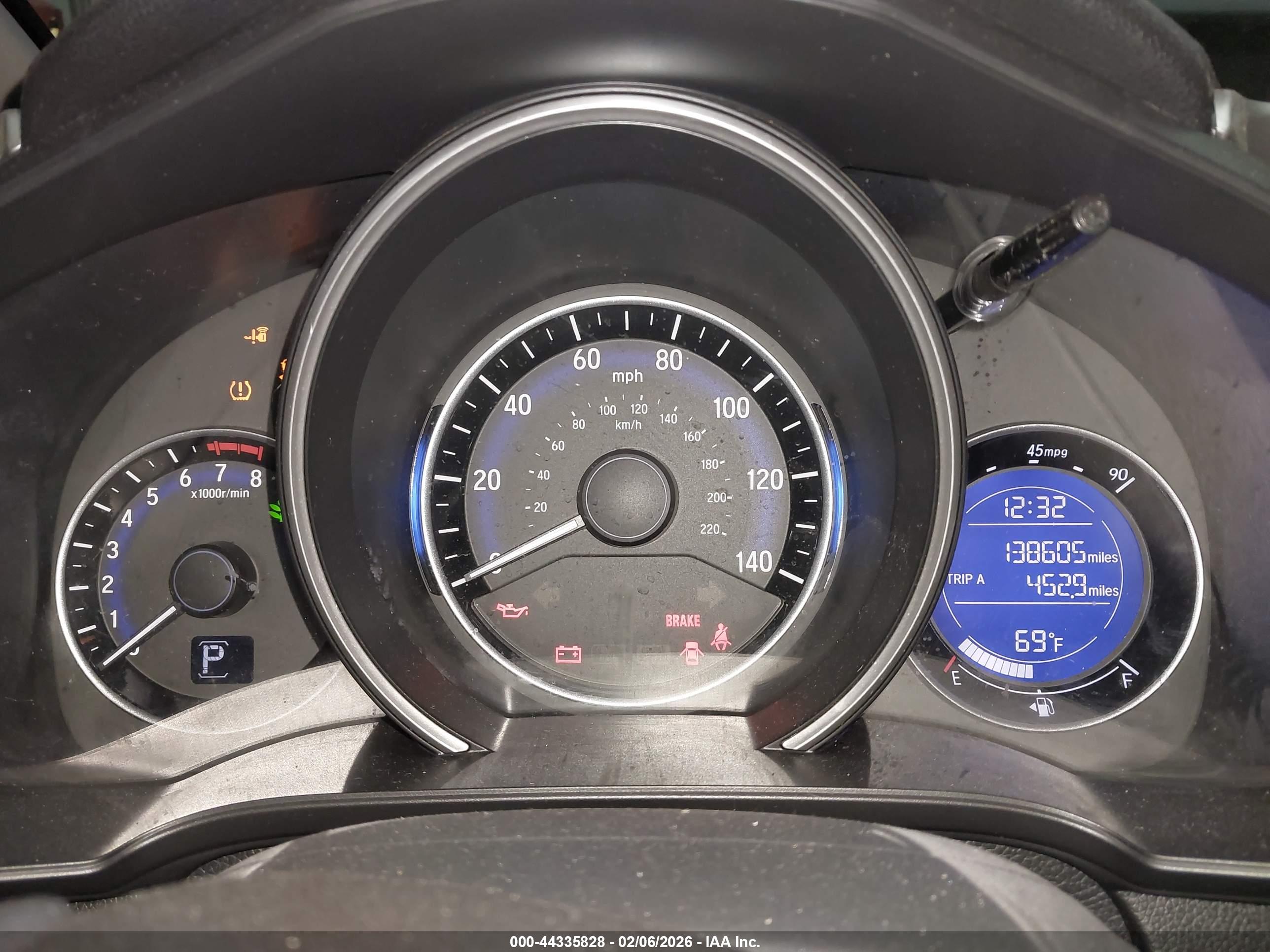 HONDA FIT image 7