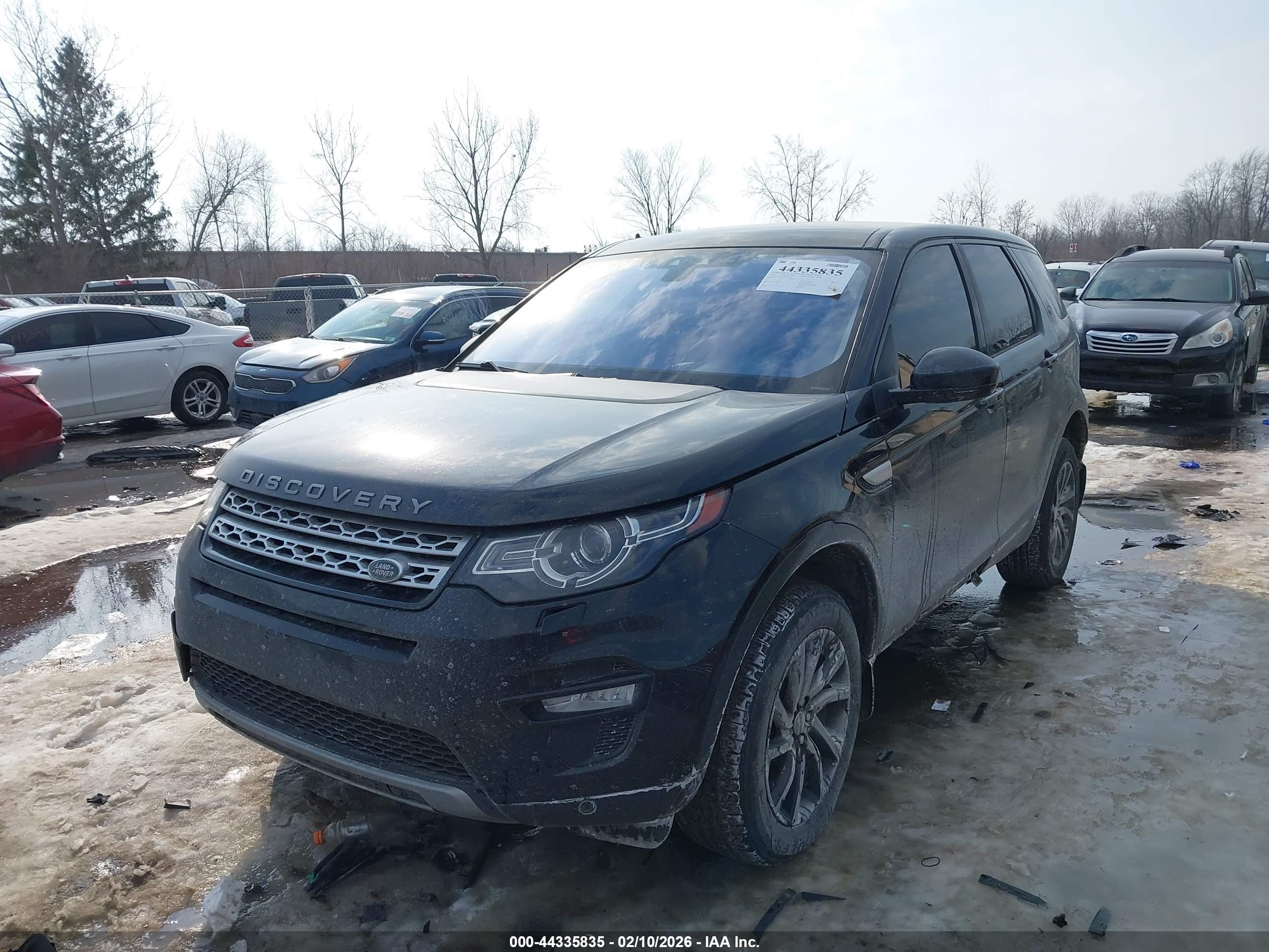 LAND ROVER image 2