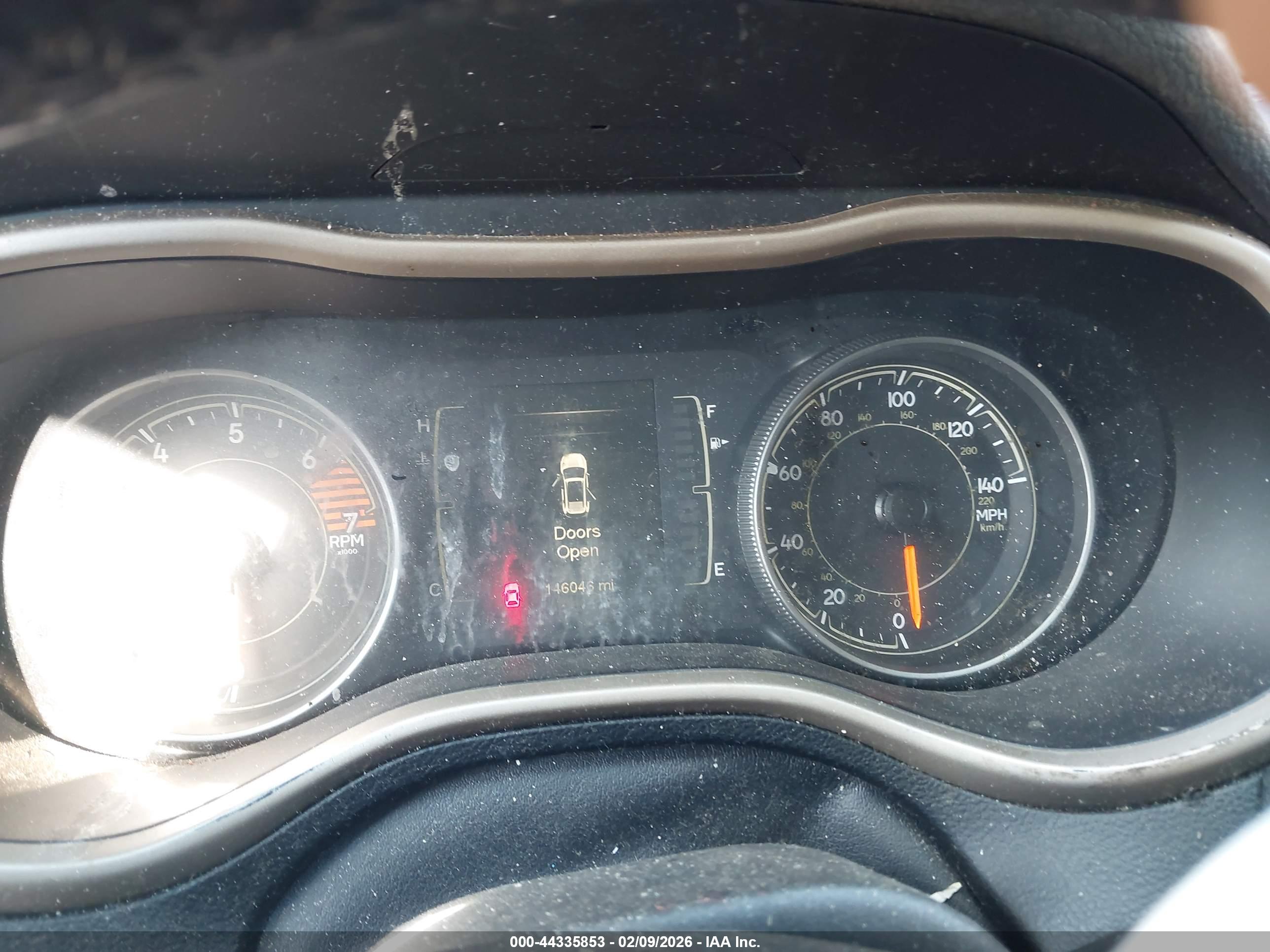 JEEP CHEROKEE image 7