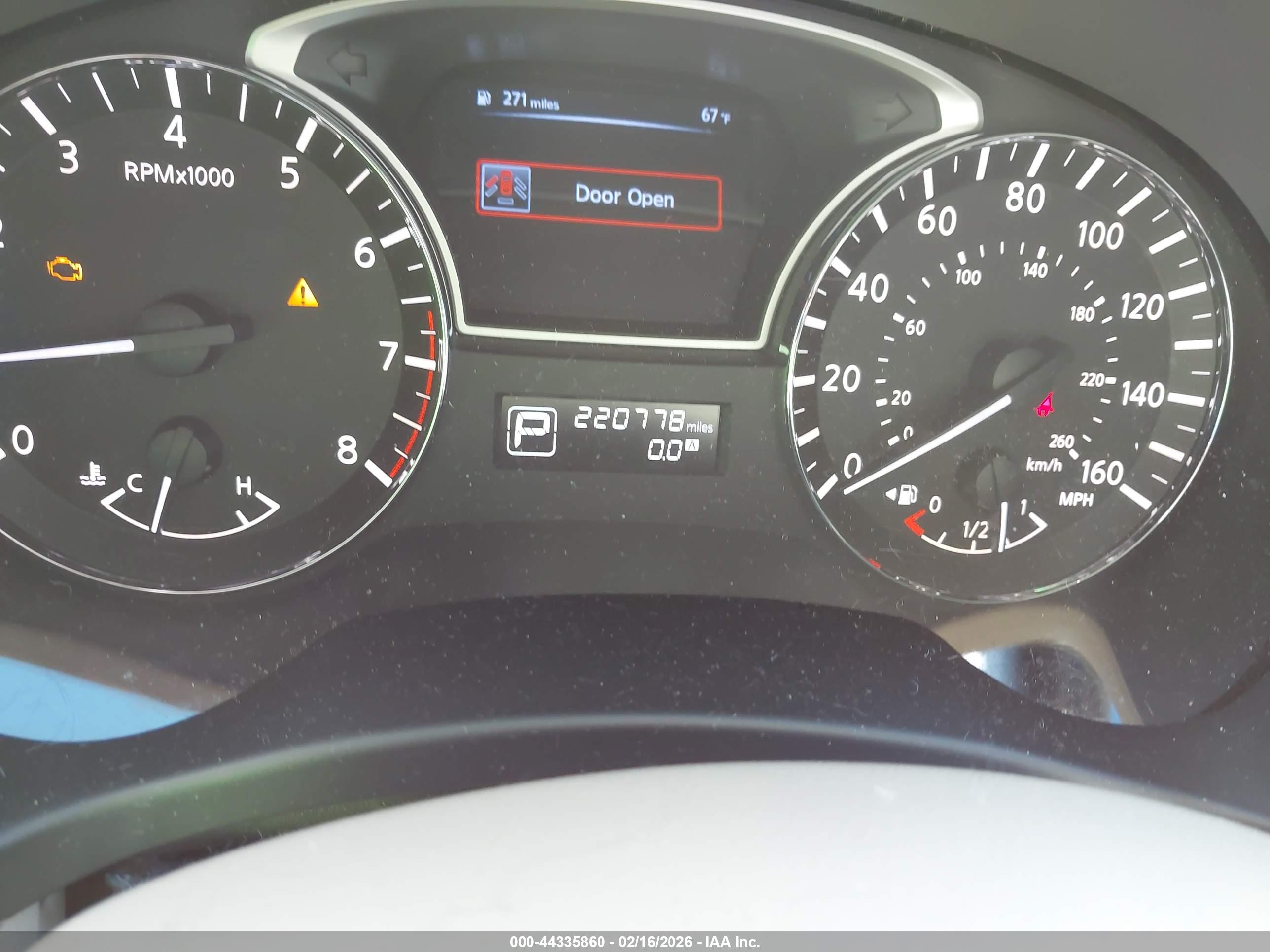 NISSAN PATHFINDER image 7