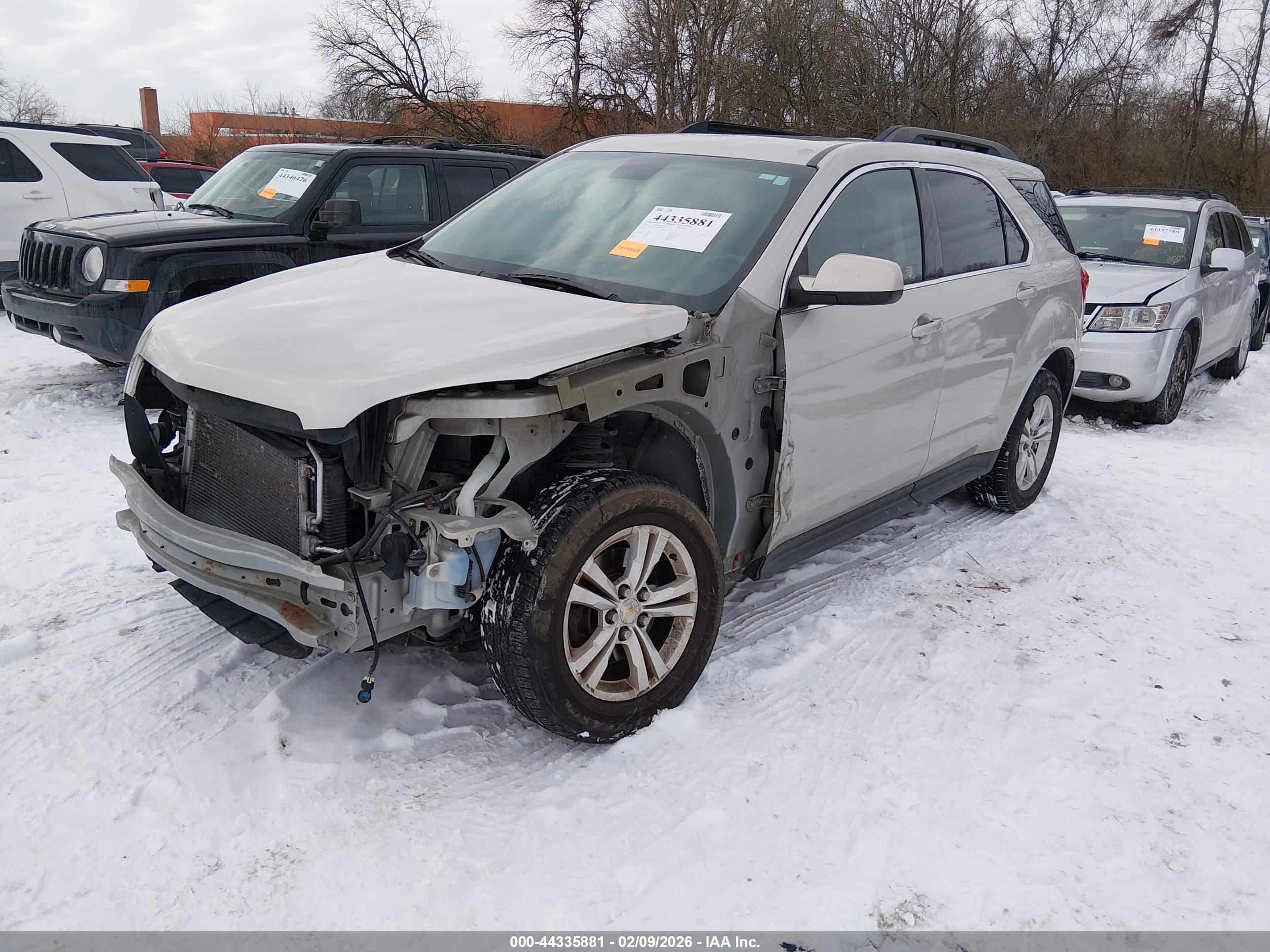 CHEVROLET EQUINOX image 2