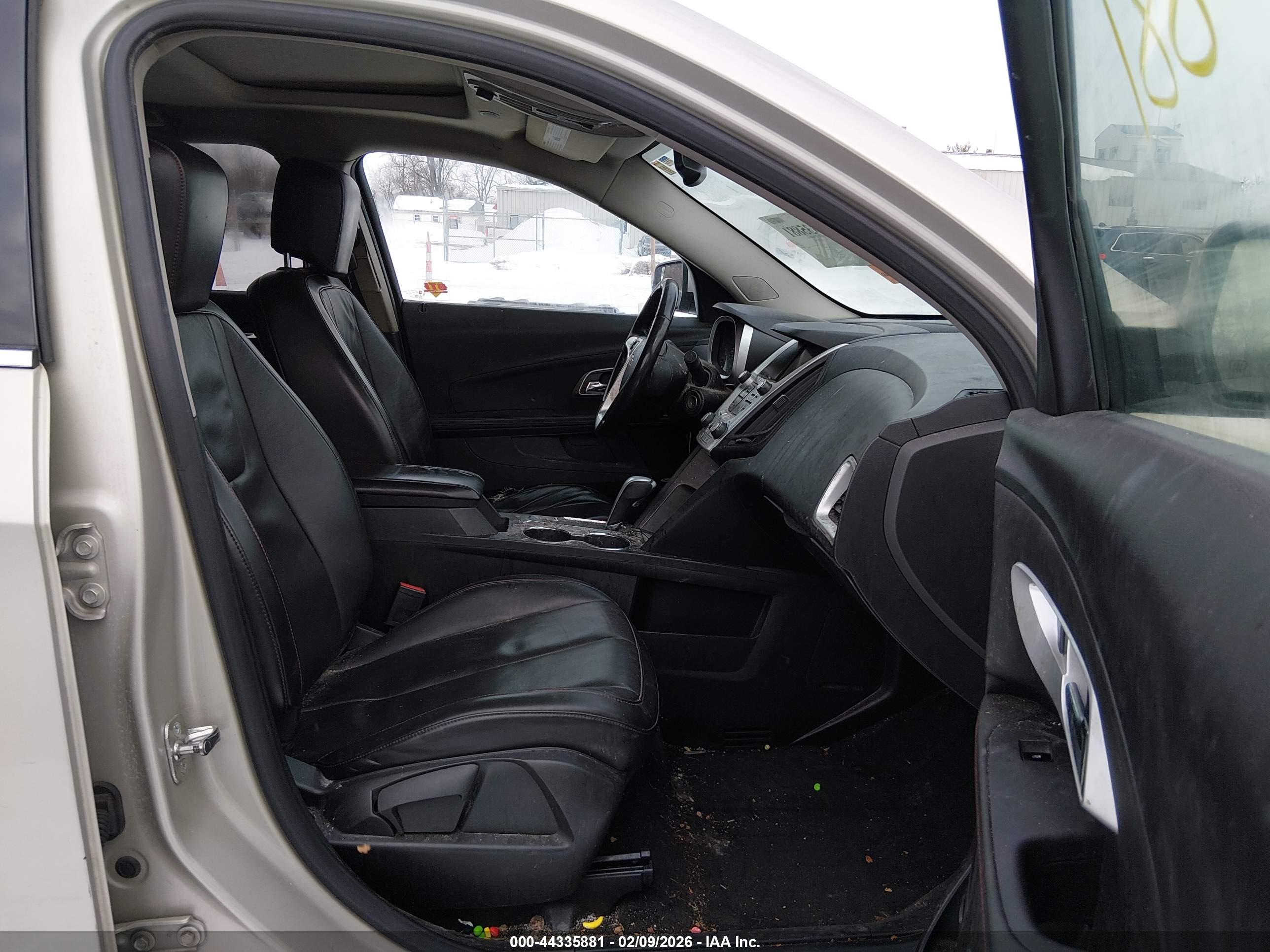 CHEVROLET EQUINOX image 5