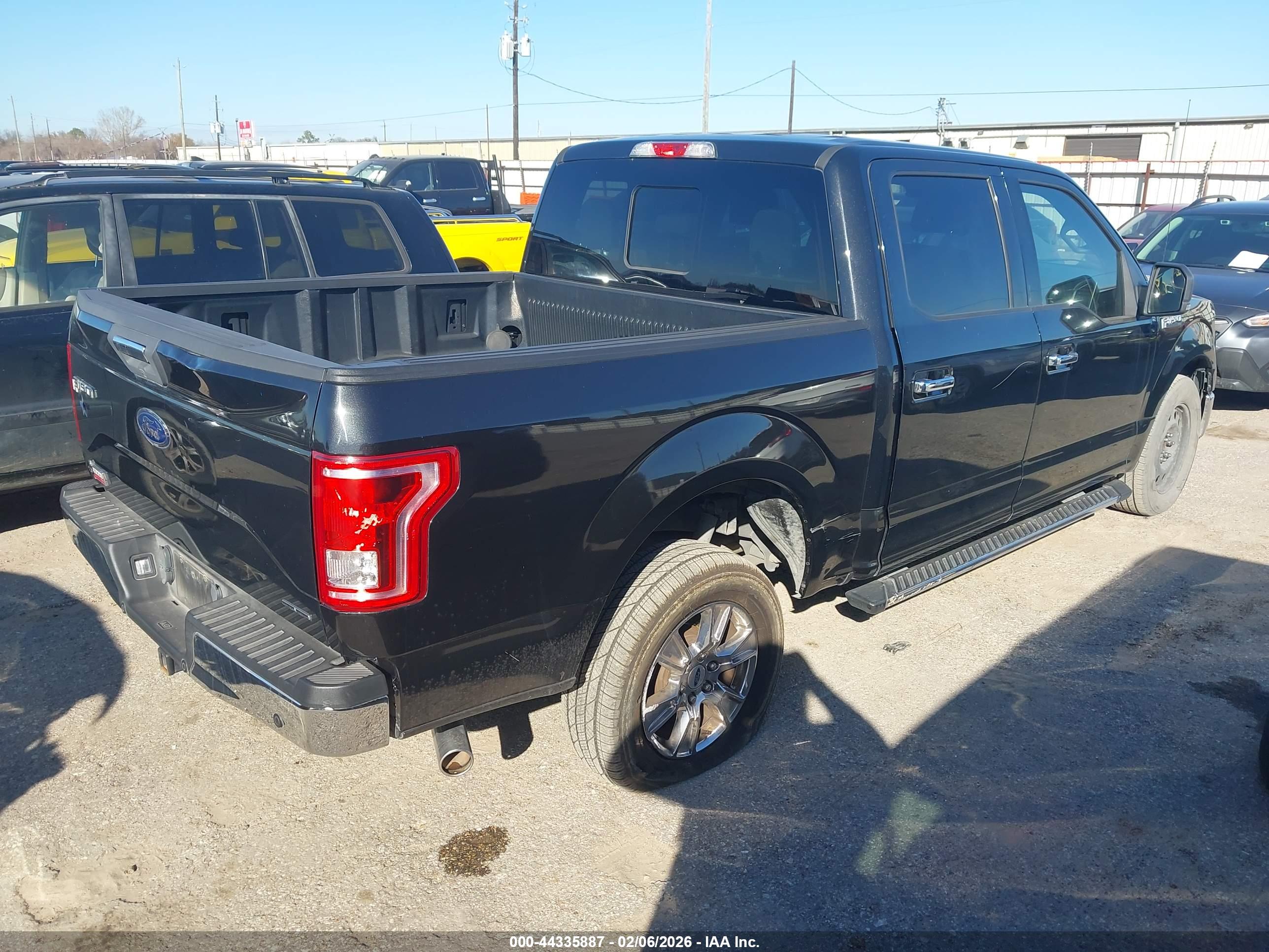 FORD F-150 image 4