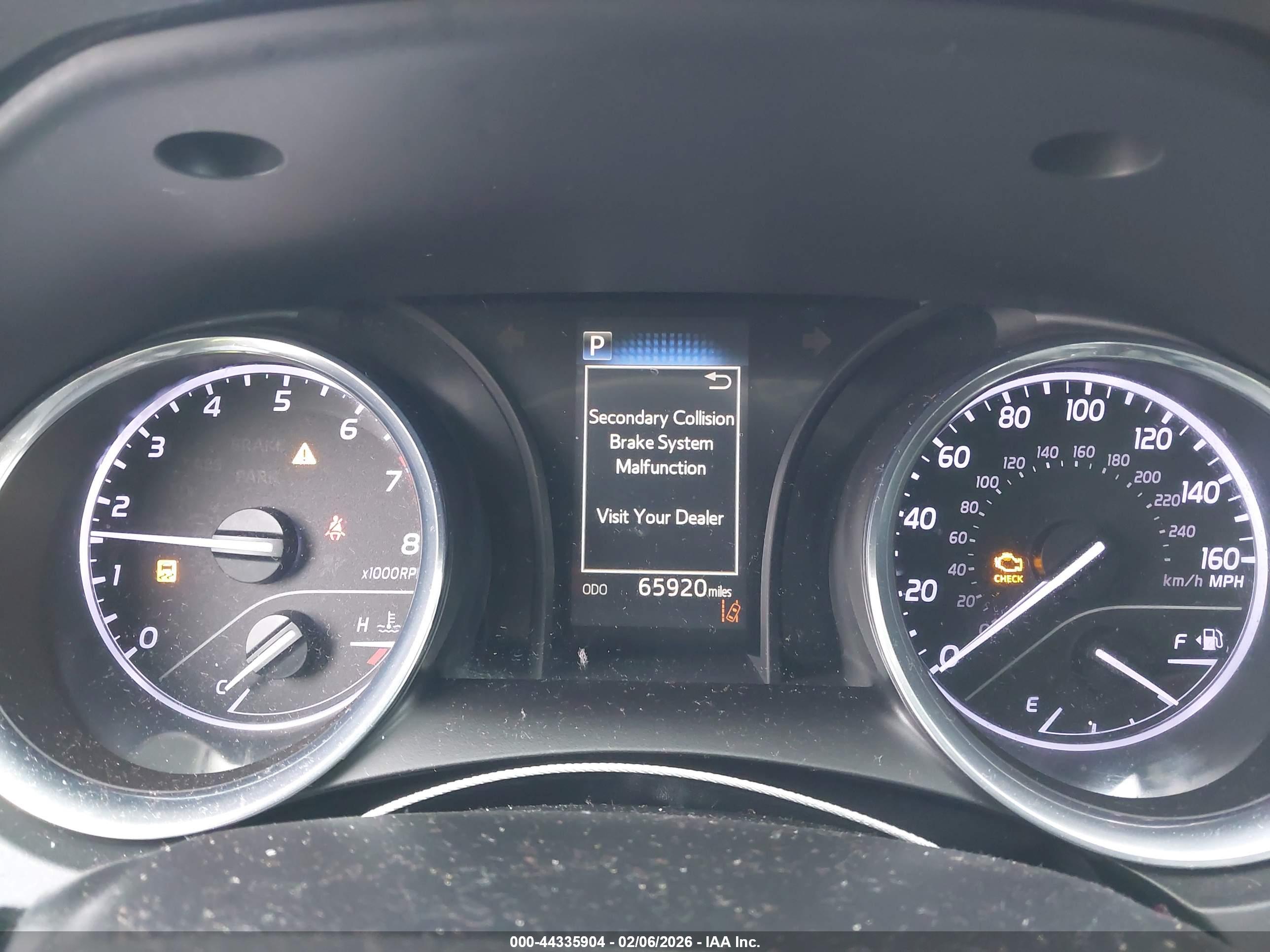TOYOTA CAMRY image 7