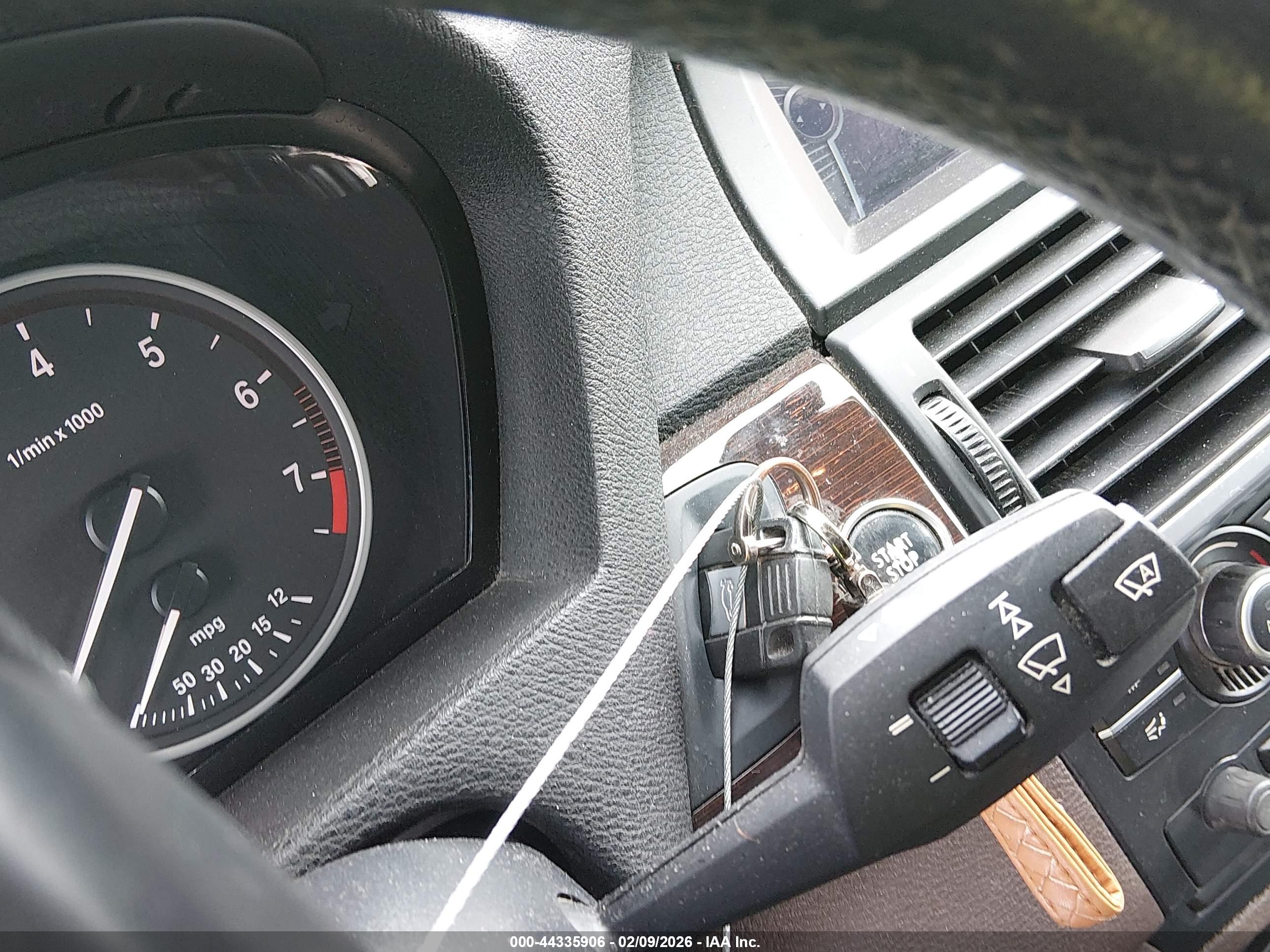 BMW X5 image 11