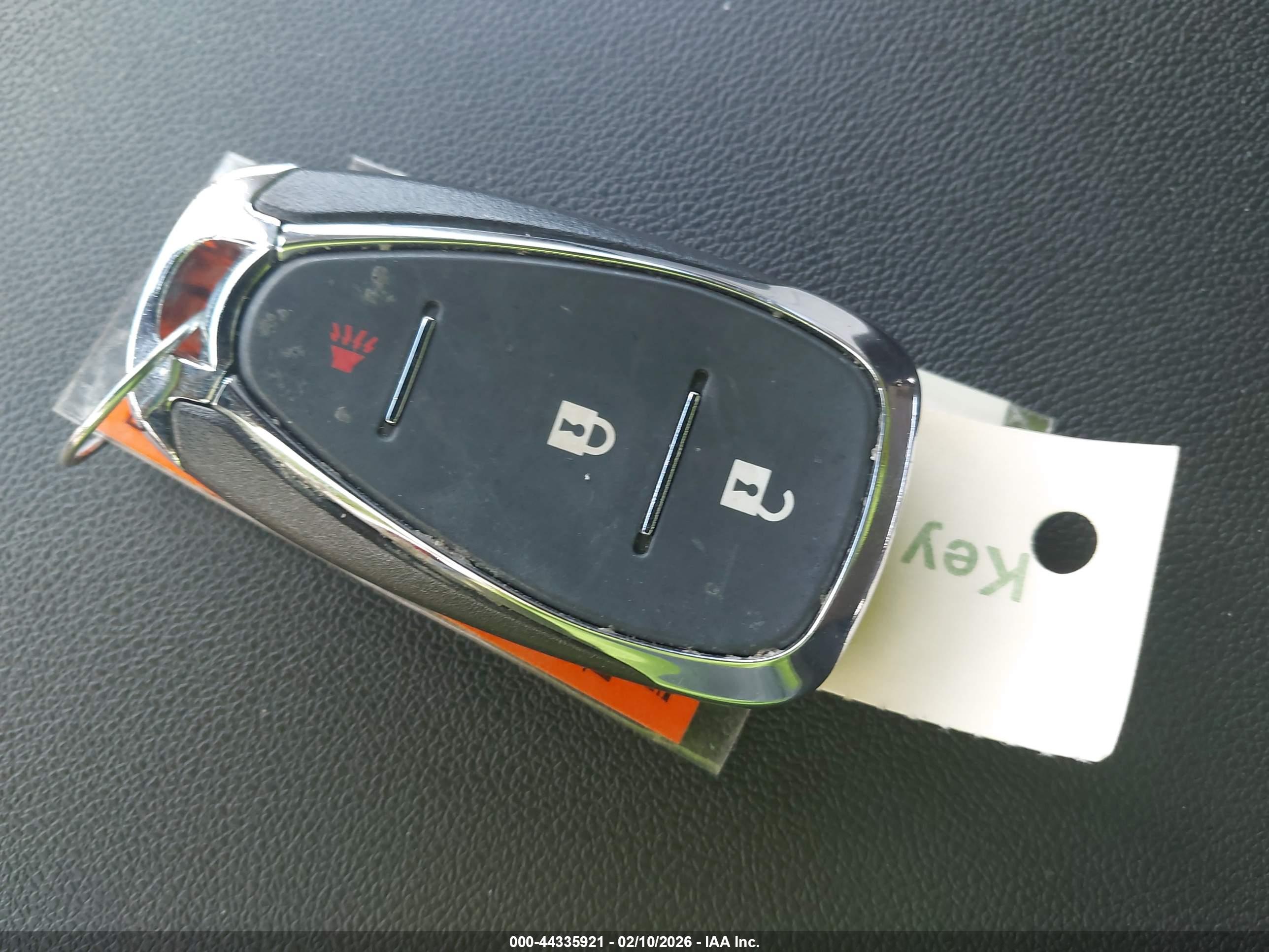 CHEVROLET EQUINOX image 11