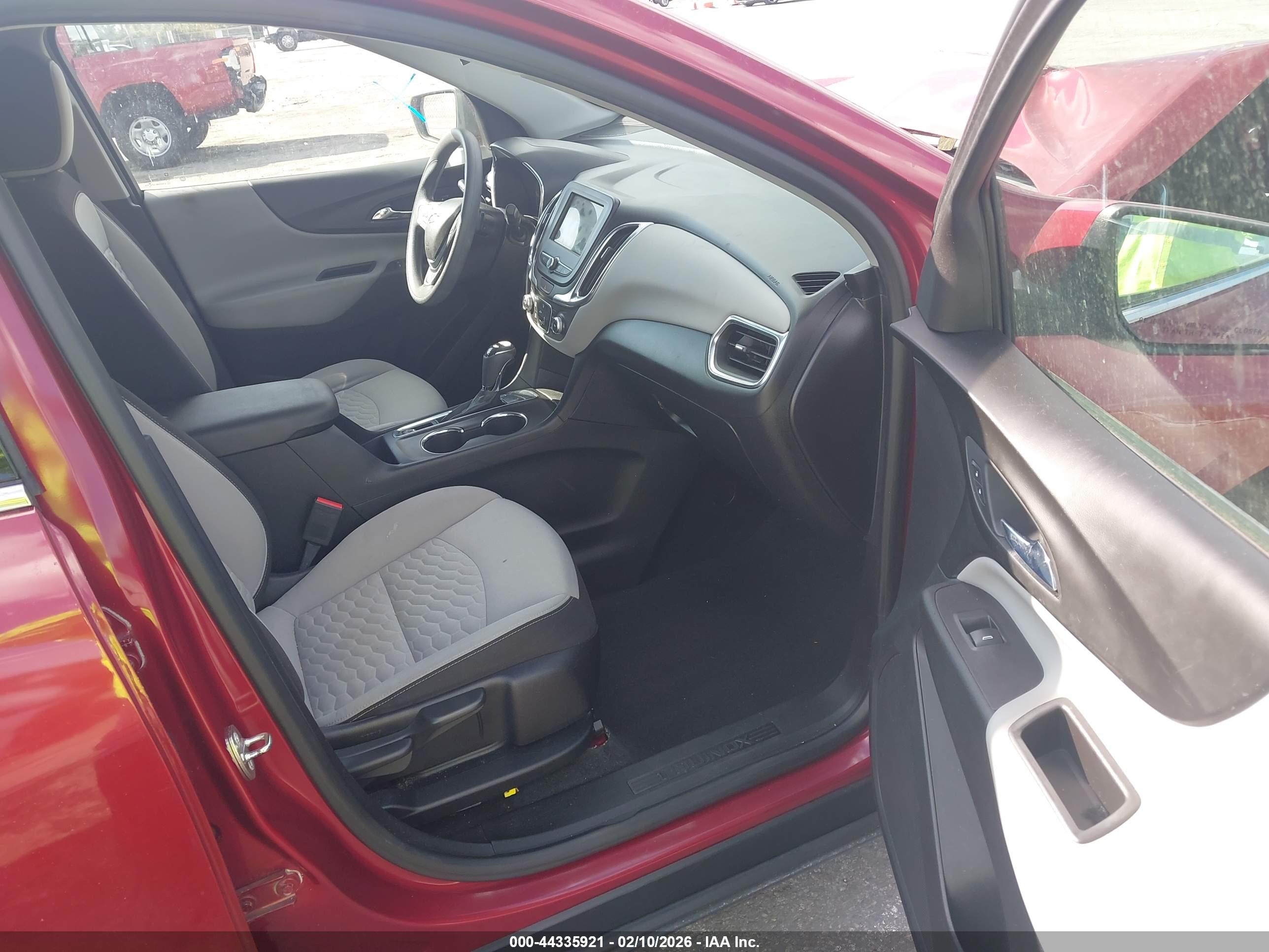 CHEVROLET EQUINOX image 5